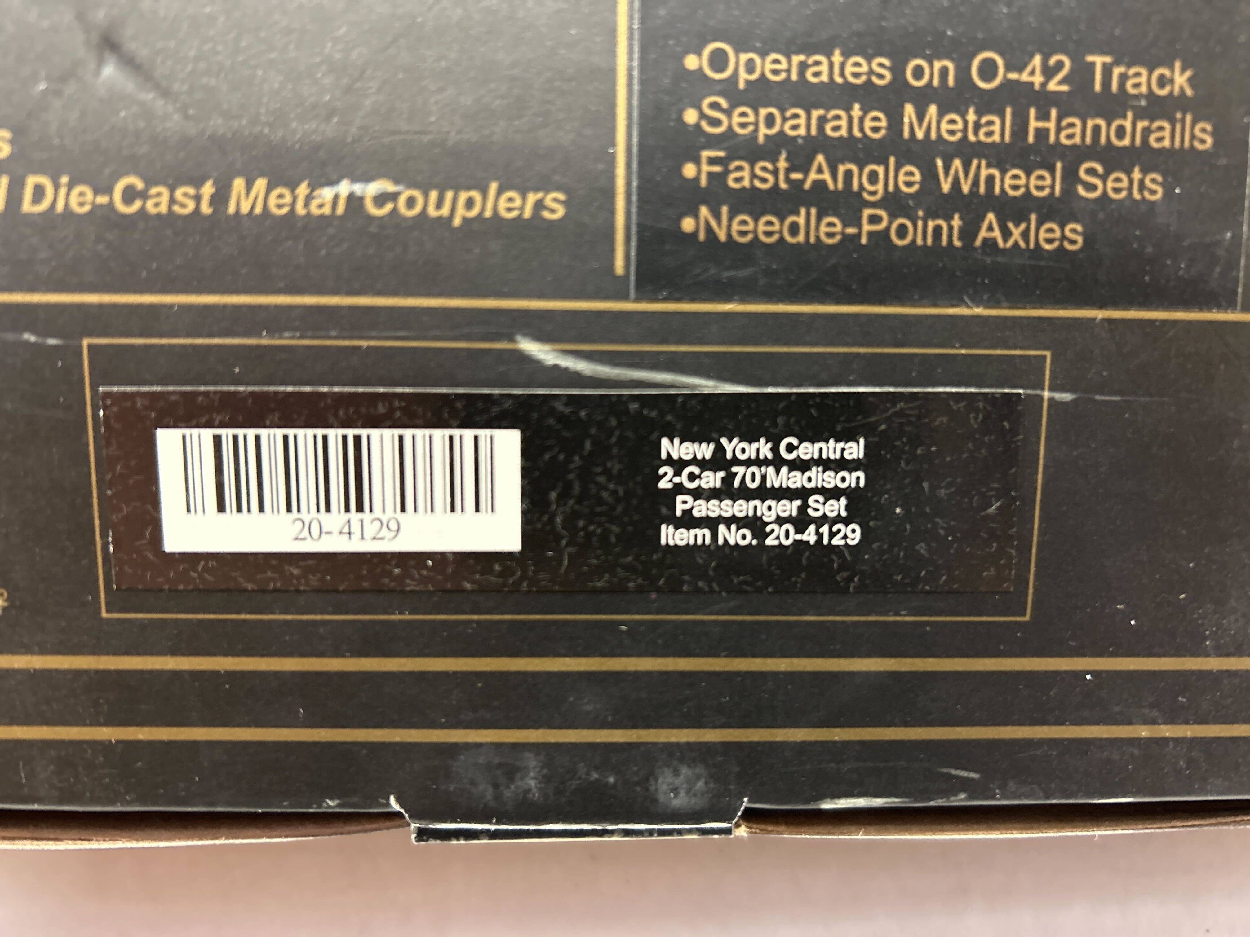 MTH 20-3040-1 NYC 4-6-4 J1e Hudson Steam Engine & 7 Car Passenger Set &  MTH 20-93037 Millennium Boxcar Y2K-Second hand-M5596