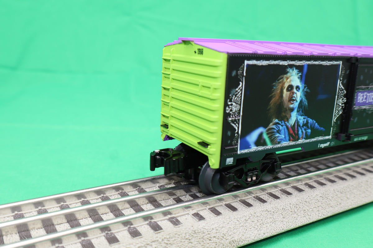 Lionel 2528020 - Boxcar "Beetlejuice" - MrMuffin'sTrains