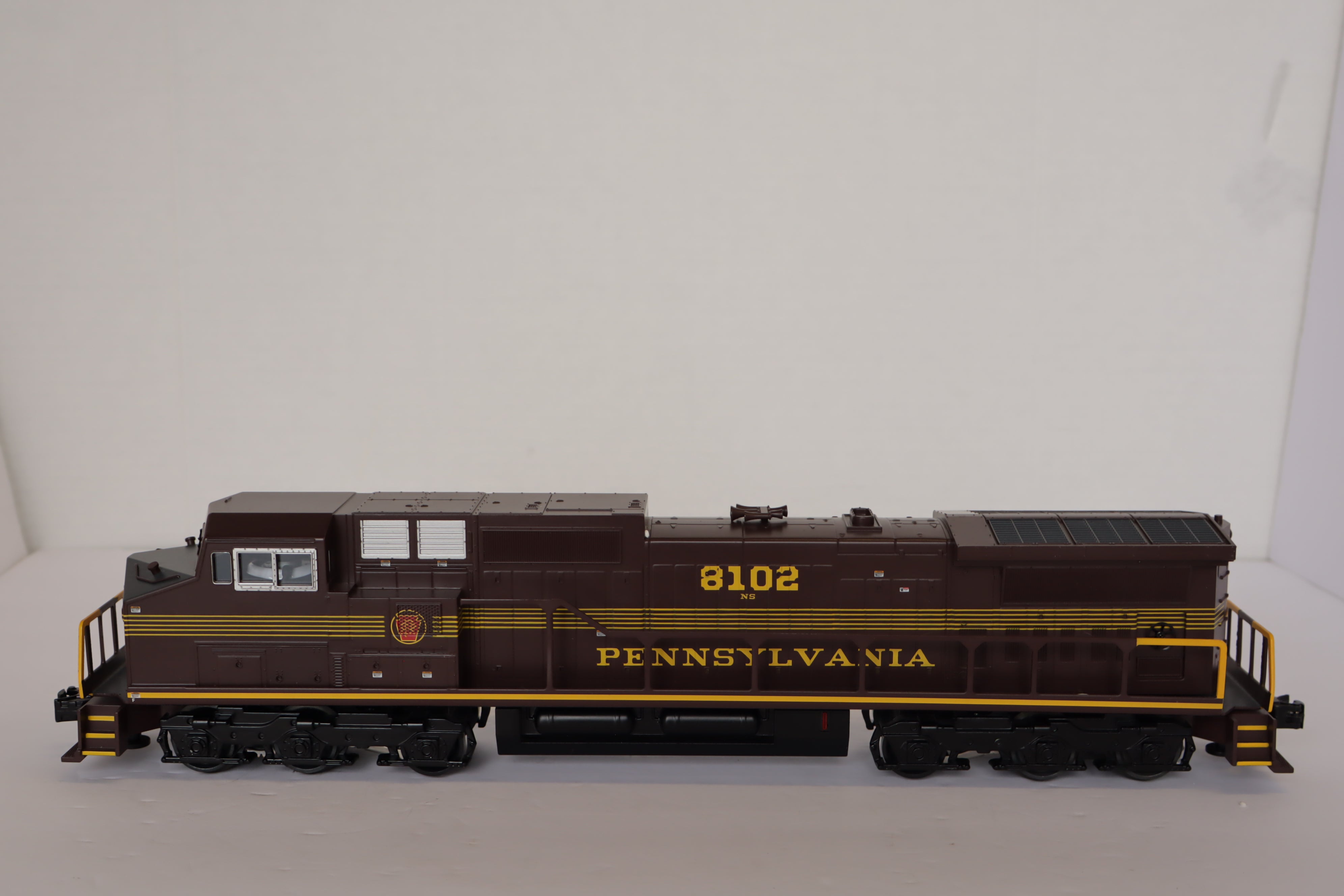 Williams #20433 Pennsylvania Dash 9 Locomotive w/ True Blast Plus-Second hand-M7682