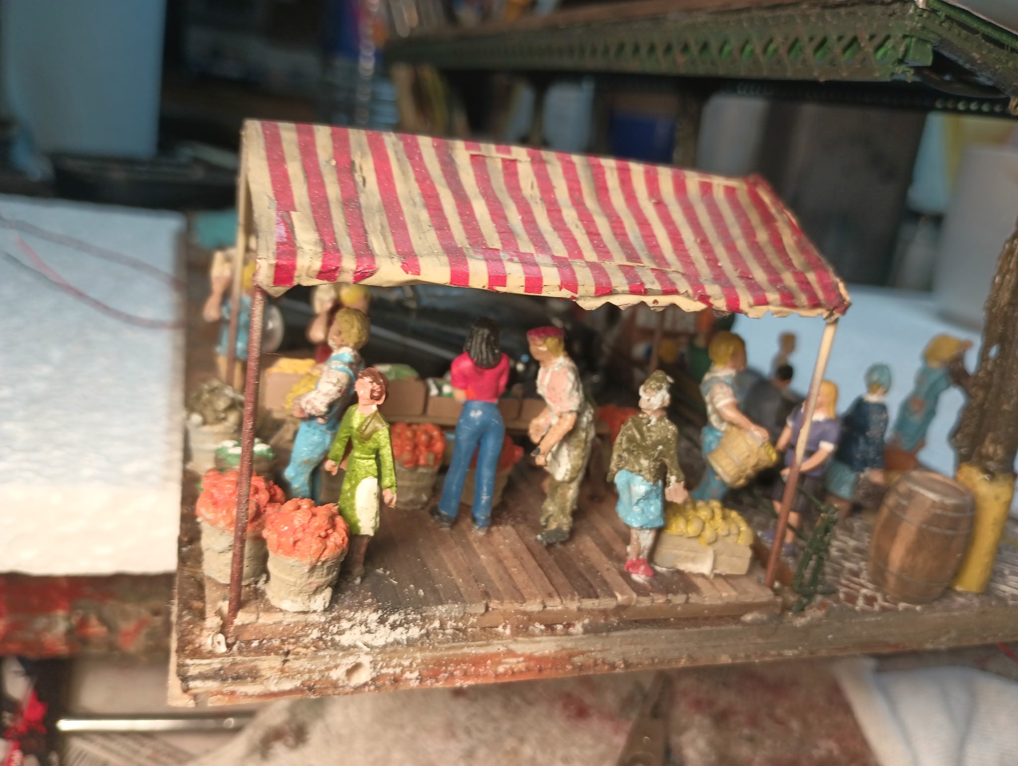 Harry Hieke Custom - Small Town Passenger Station Complex - 44" long