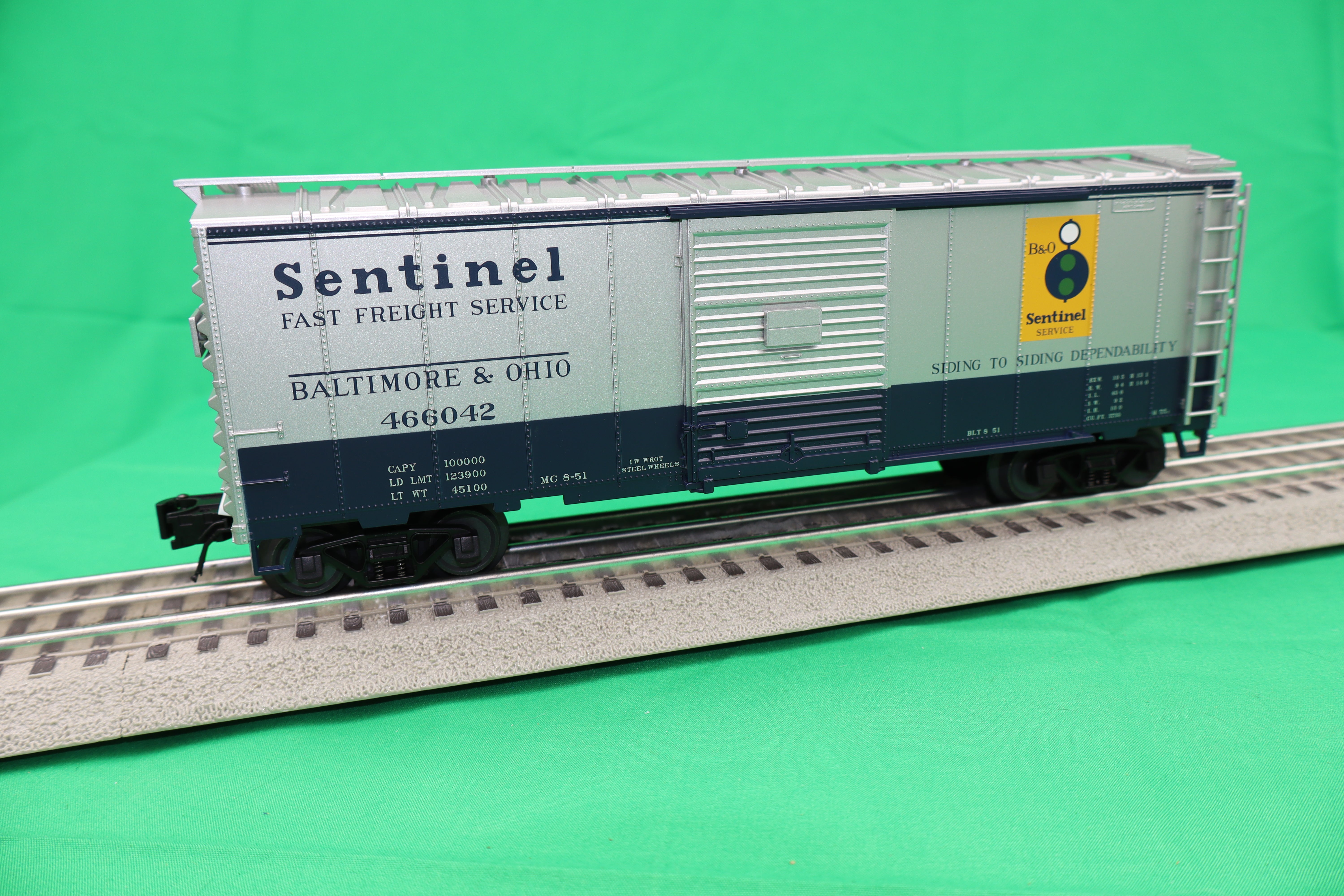 Atlas O 2001242 - Trainman - 40' Sliding Door Boxcar "Baltimore & Ohio" w/ 8' Door