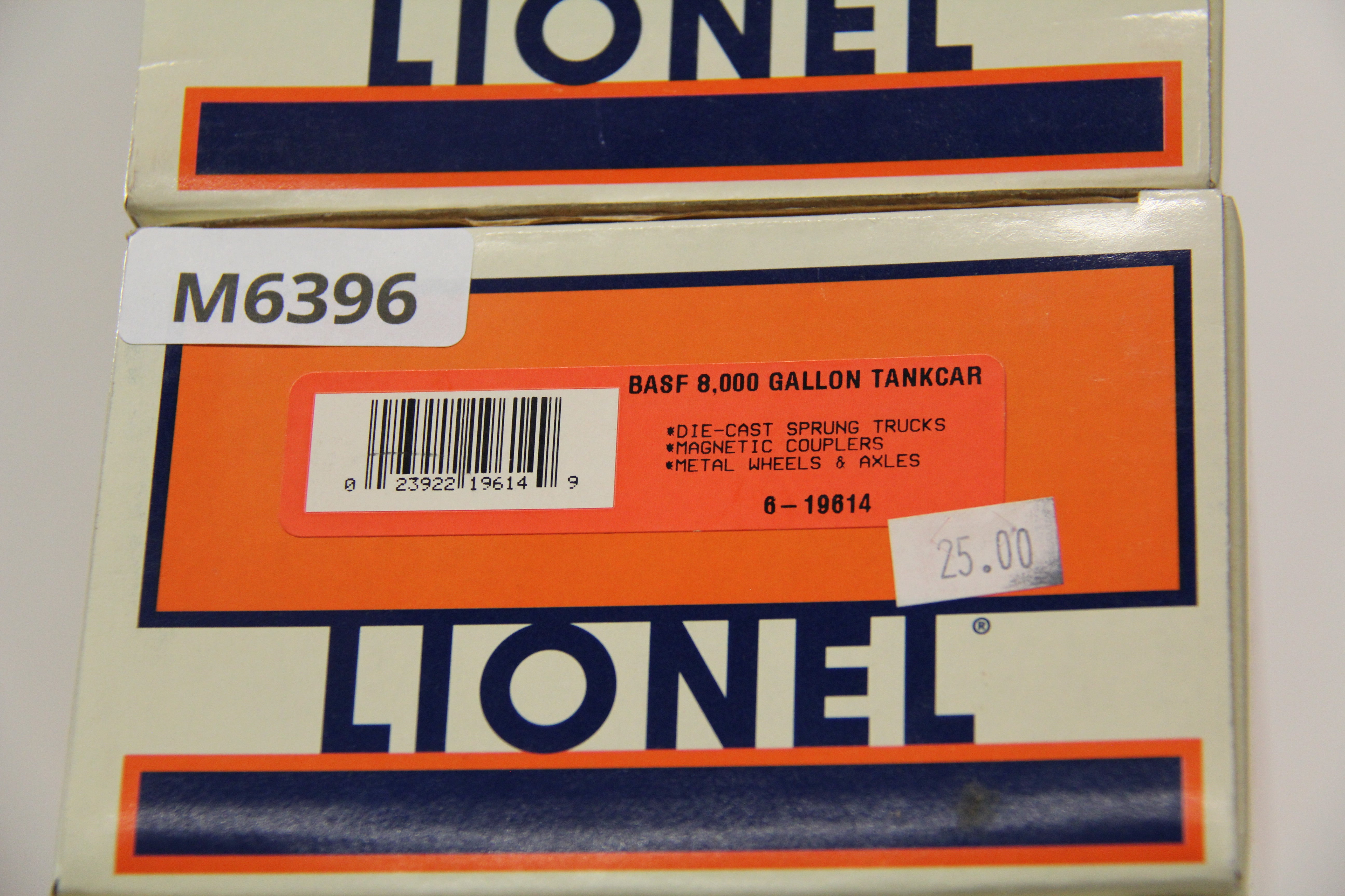 Lionel 6-19614- BASF 8,000 Gallon Tankcar-Second hand-M6396