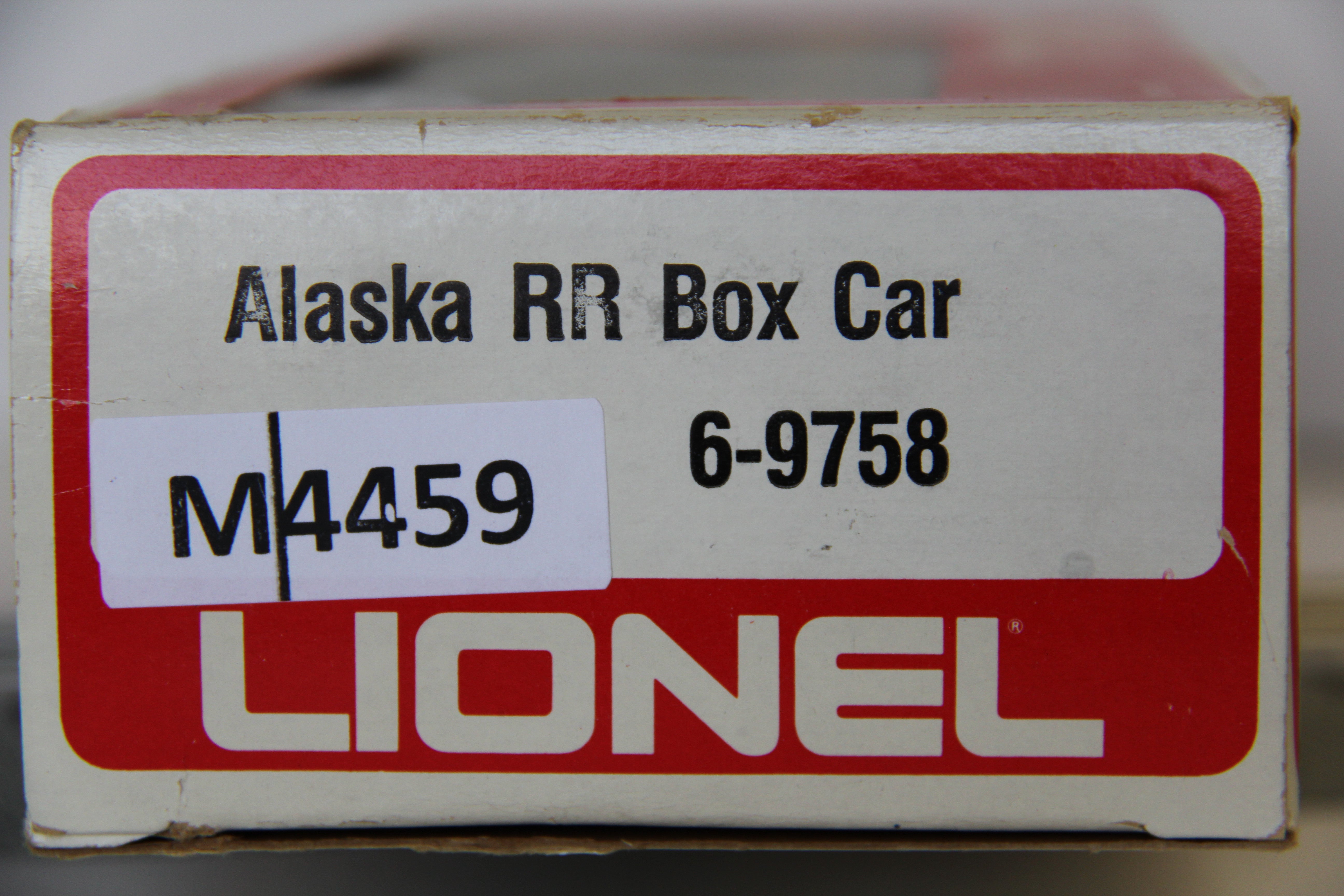 Lionel 6-9758 Alaska RR Box Car-Second hand-M4459