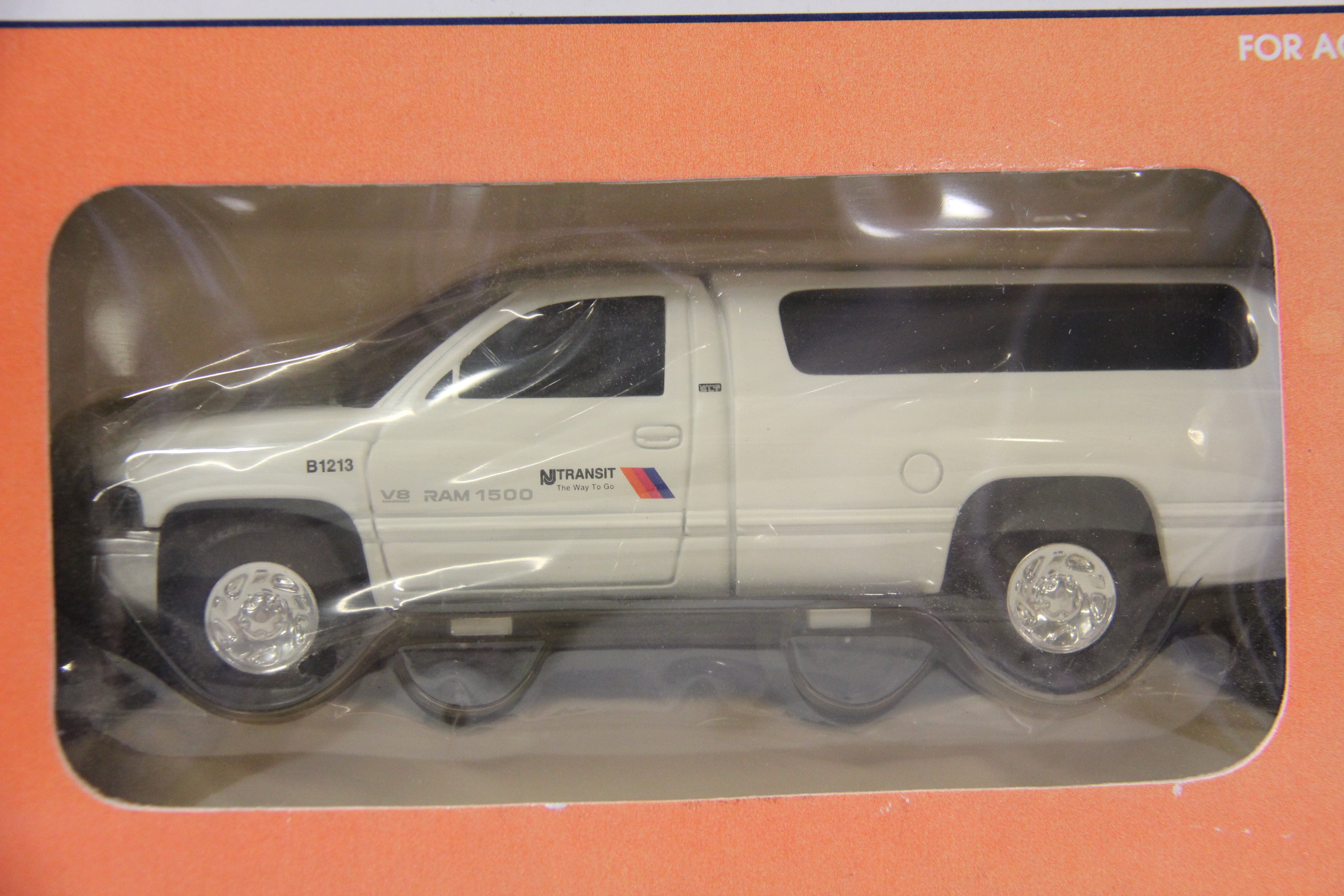 Lionel 6-18440 New Jersey Transit-Dodge Ram Track Inspection Vehicle-Second hand-M6409