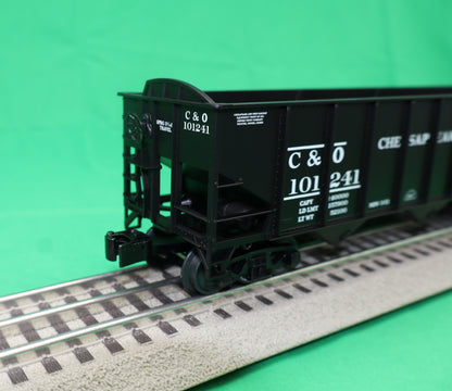 Lionel 2542219 - 3-Bay Hopper w/Peaked Ends "Chesapeake & Ohio" #101241 - MrMuffin'sTrains