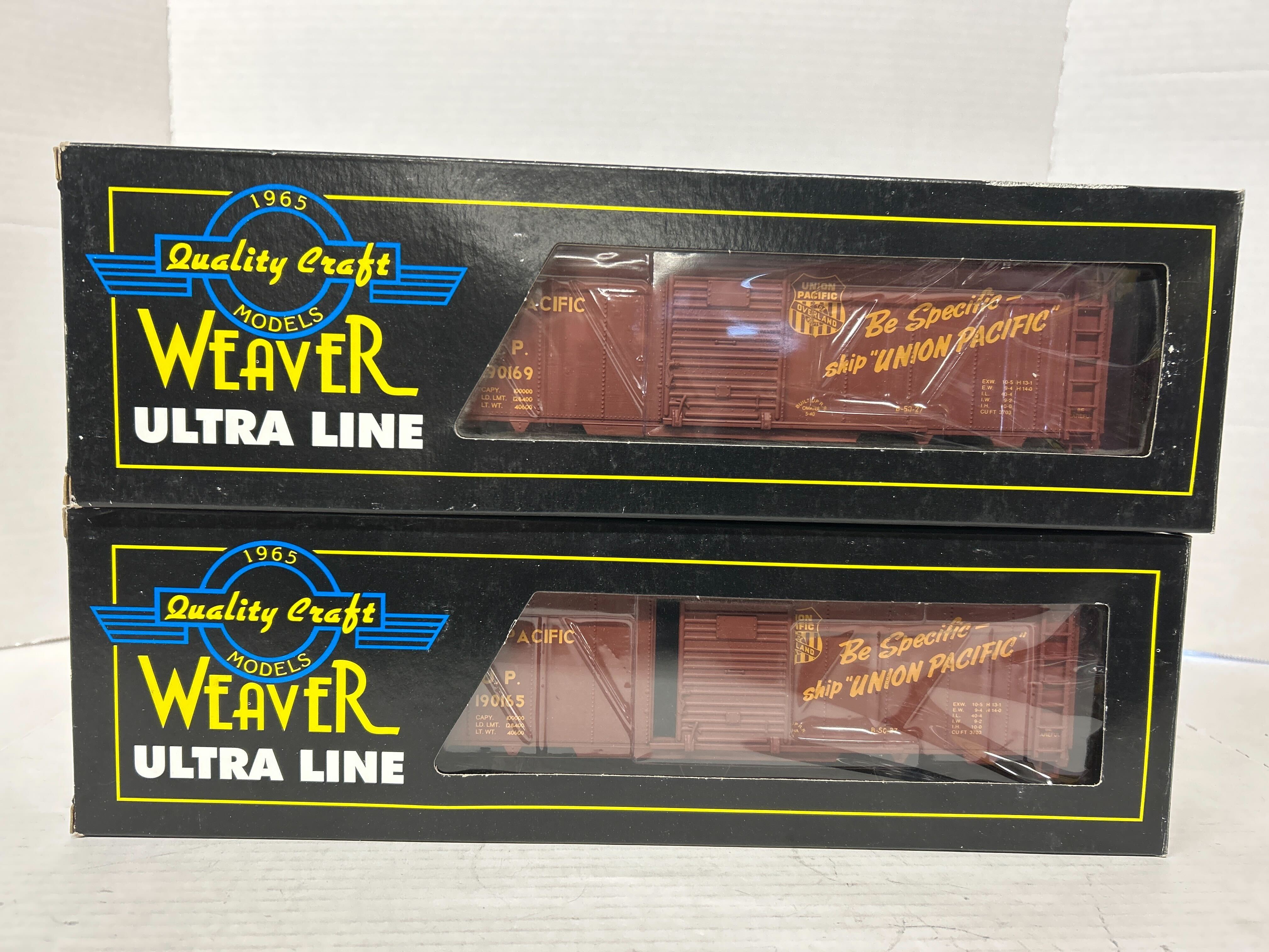 Weaver Union Pacific Steel Sided Box Car-2 Car Set-Second hand-M5642