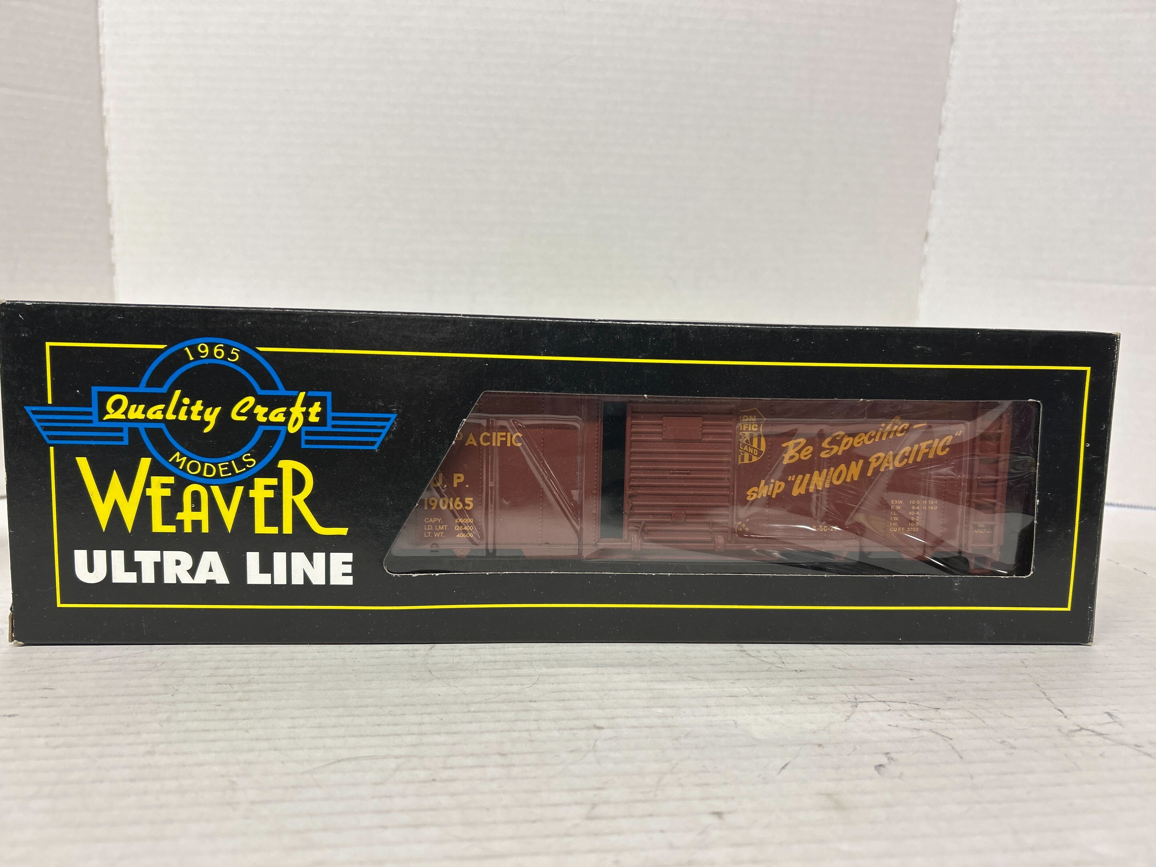 Weaver Union Pacific Steel Sided Box Car-Second hand-M5643