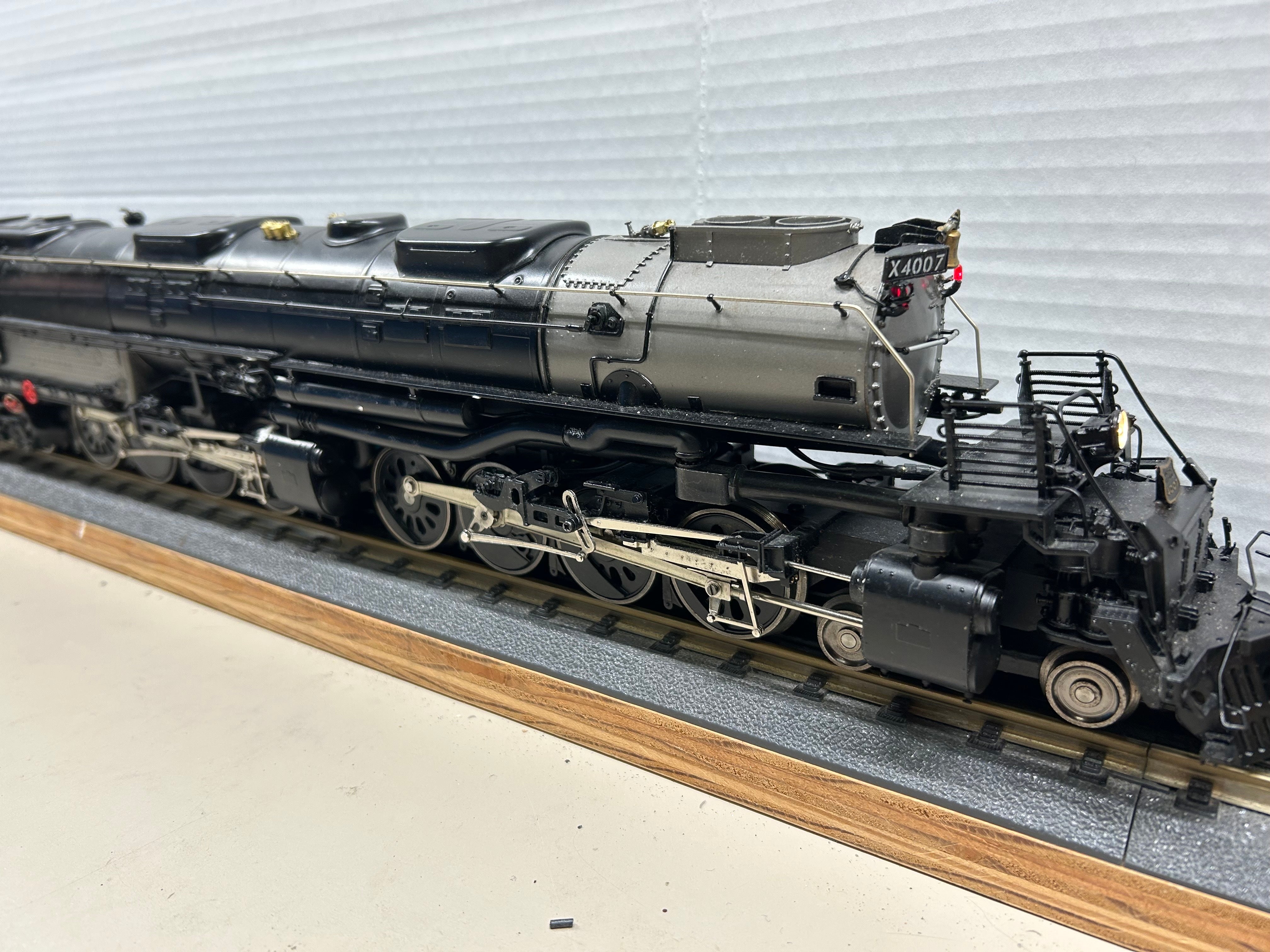 Sunset Models 3rd Rail #4007 Union Pacific Big Boy 4-8-8-4 Steam Locomotive & Tender-Second hand-M5607