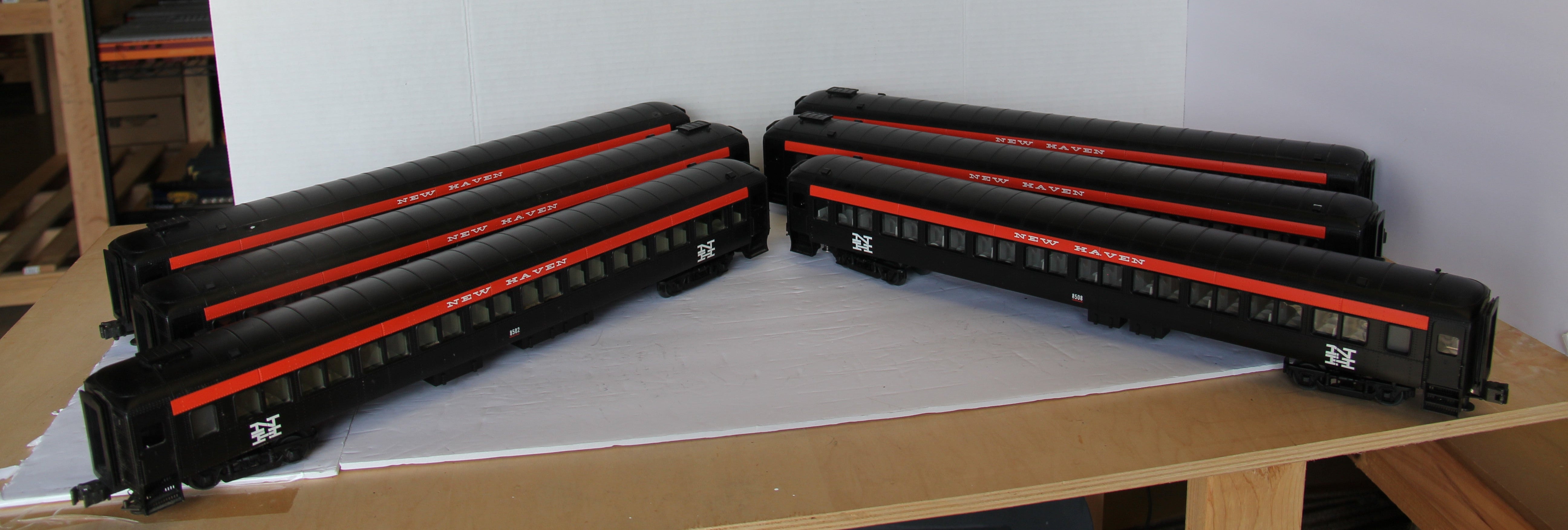 Weaver 21" New Haven 6 Passenger Set-Second hand-M6419