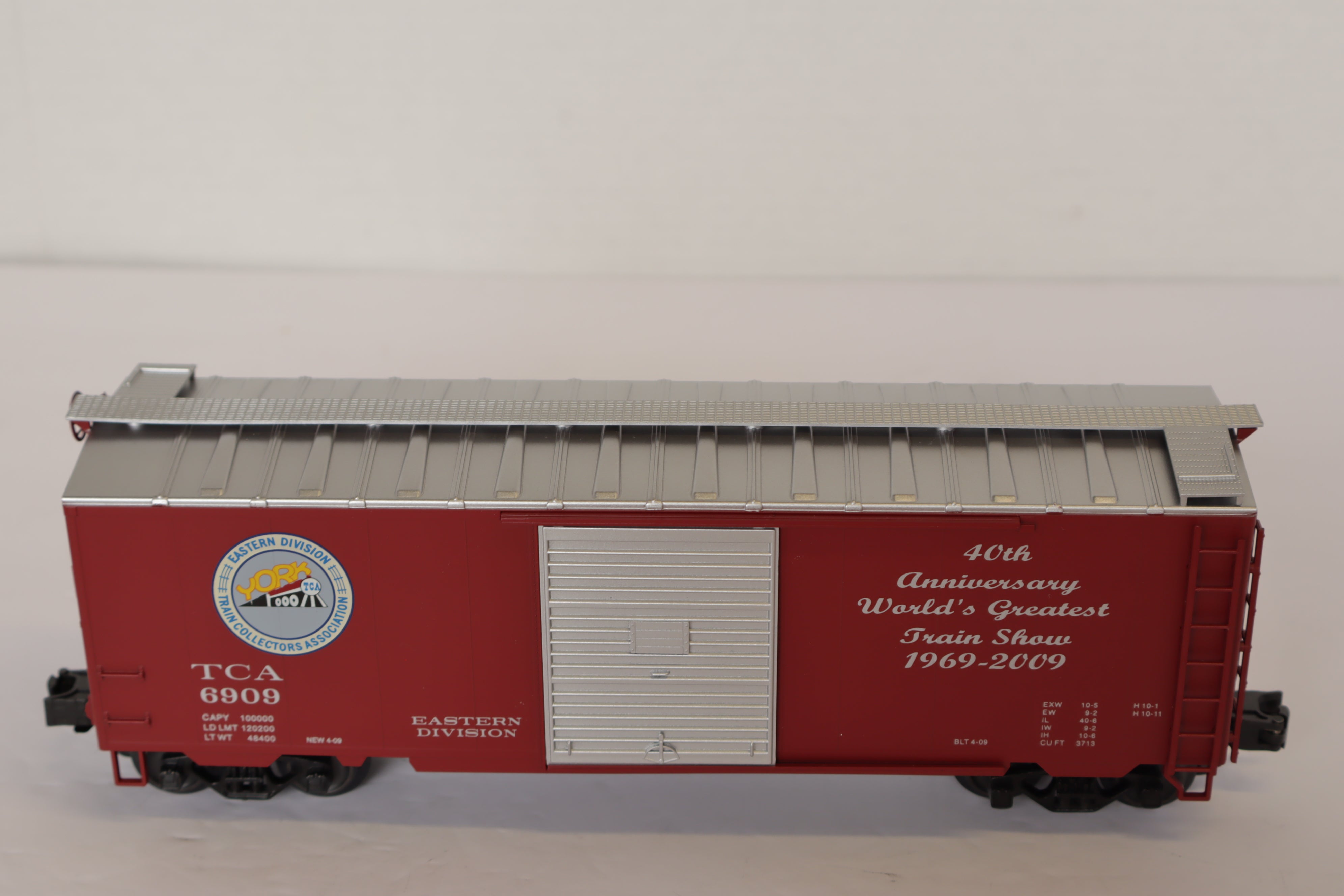 Weaver TCA Eastern Division 40' Anniversary PS-1 40' Boxcar-Second hand-M7869