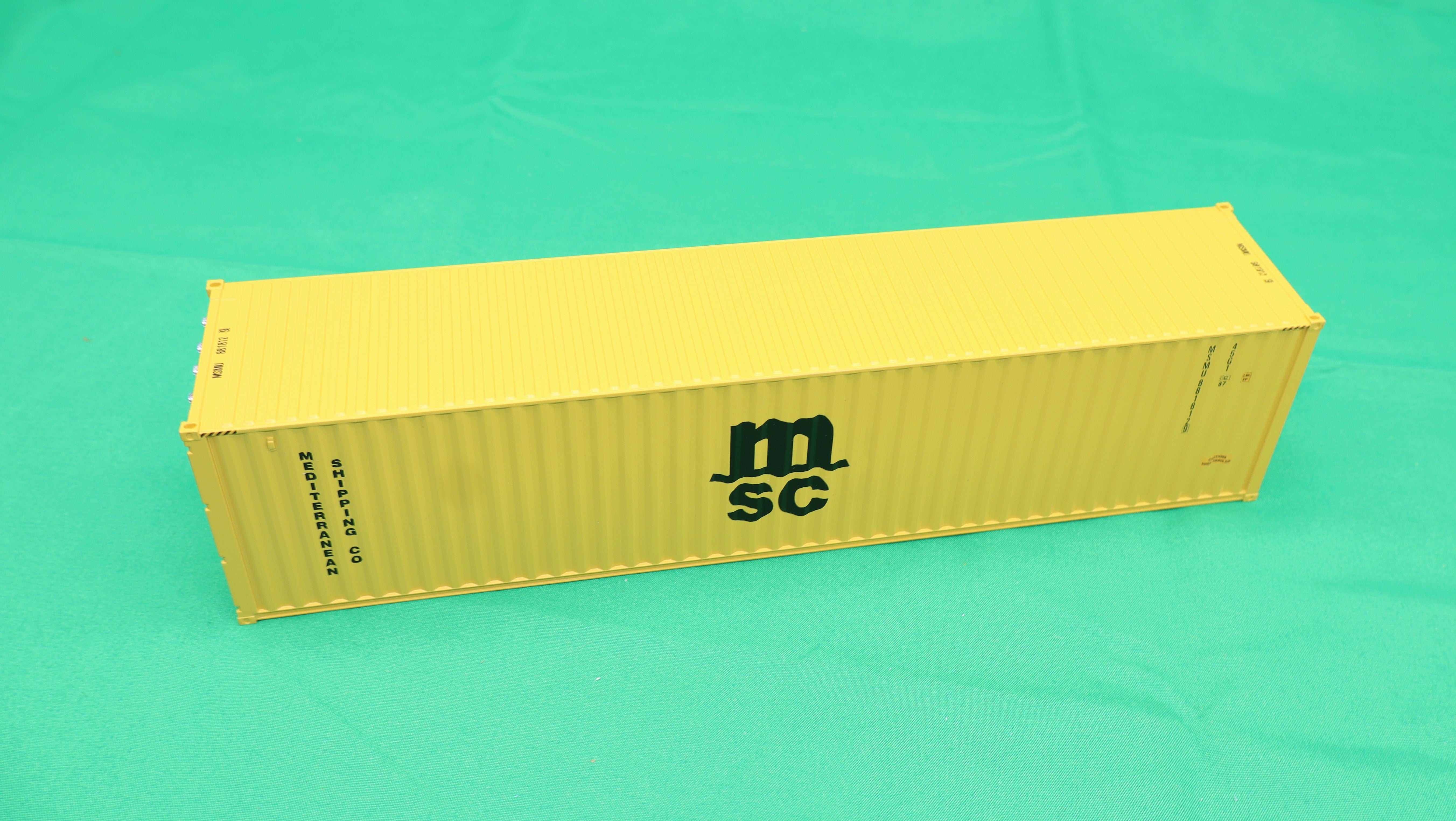 Atlas O 3002585 - Master - 40' High Cube Container “MSC”