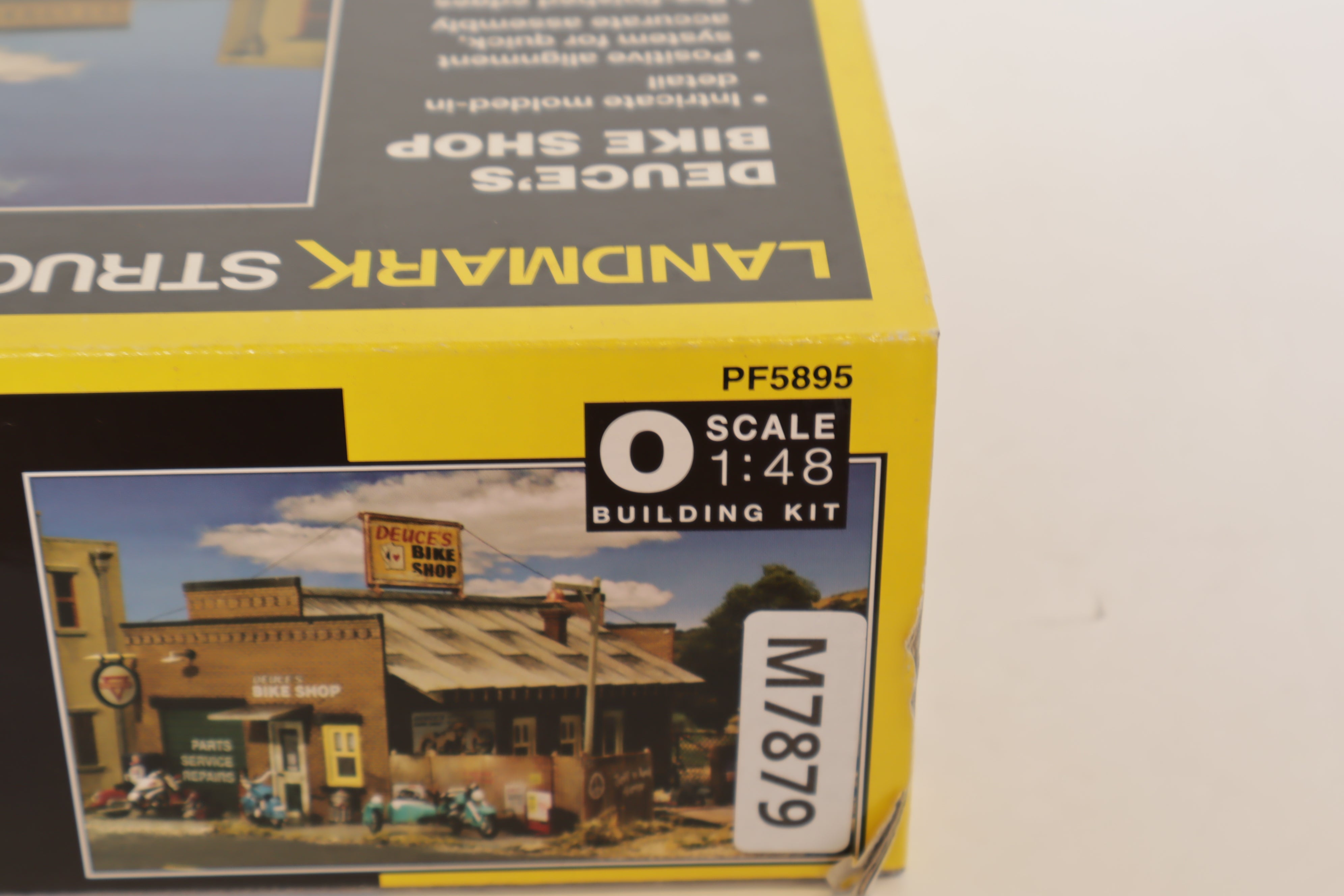 Woodland Scenics #PF5895 Landmark Structures Deuce's Bike Shop Building Kit 1:48 Scale-Second hand-M7879
