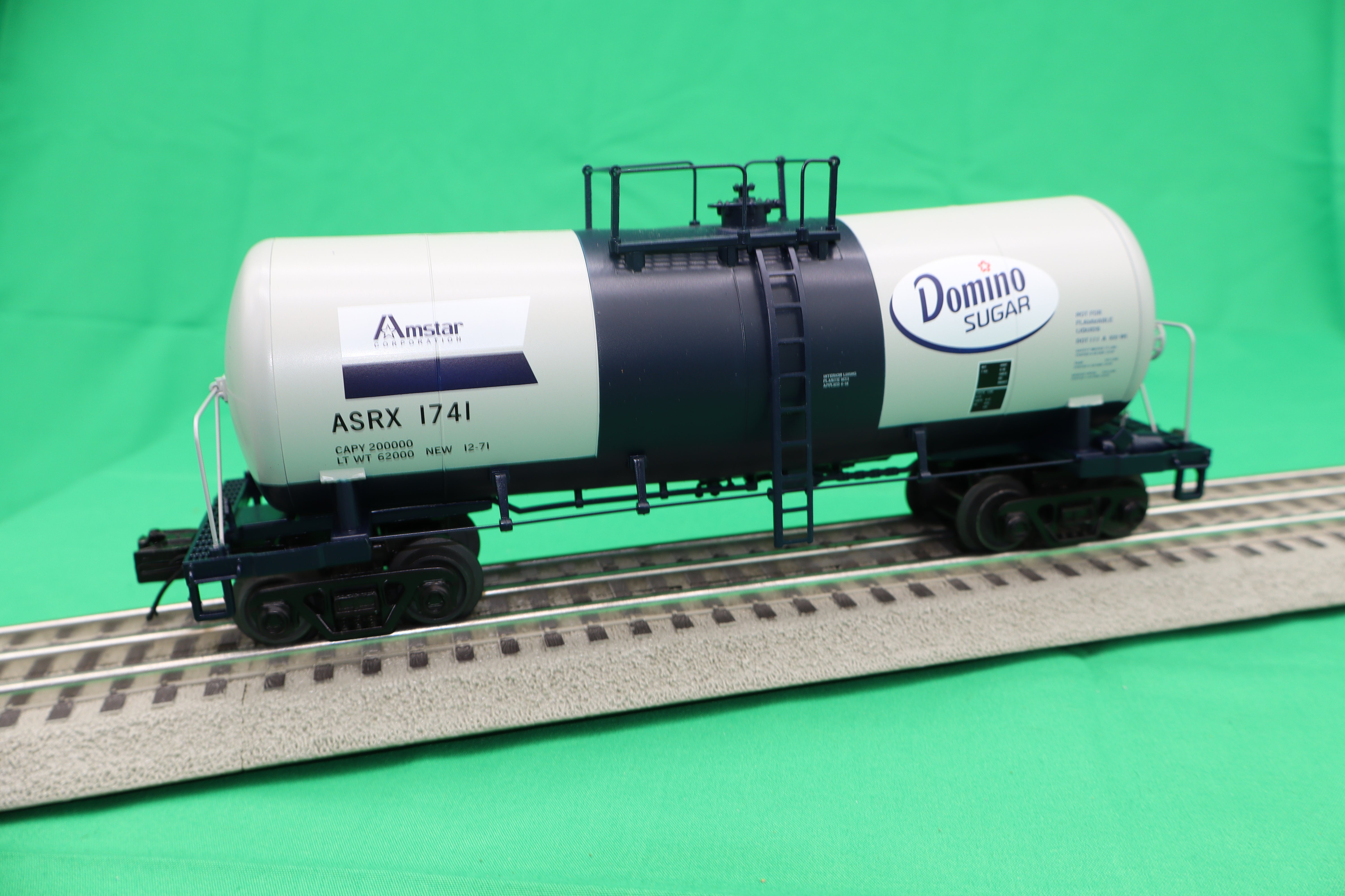 Atlas O 3001754 - Premier - Funnel Flow Tank Car “ASRX Amstar” (Domino Sugar)