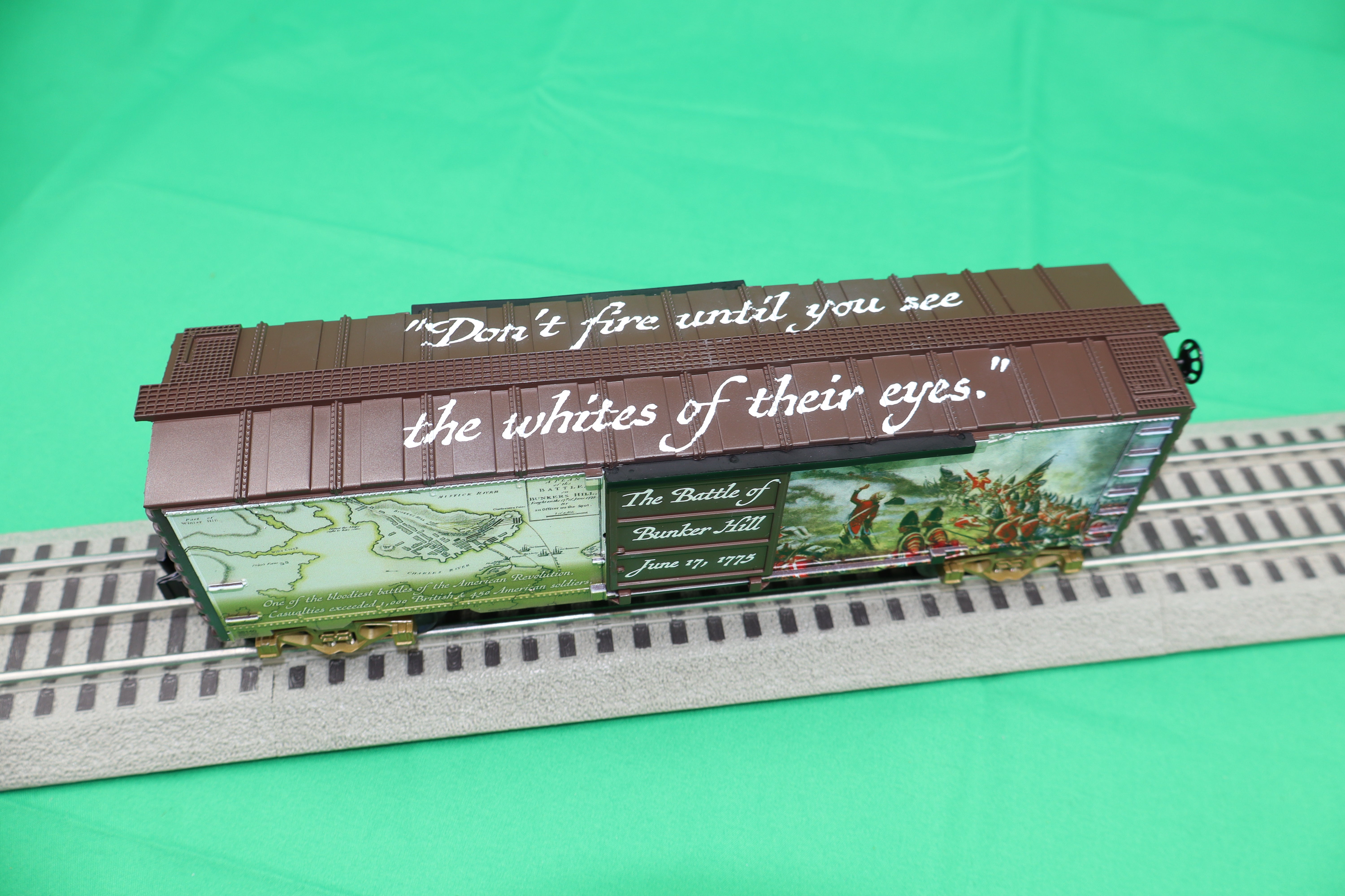 Lionel 2538140 - 250th Anniversary U.S. Army Boxcar "Battle of Bunker Hill"