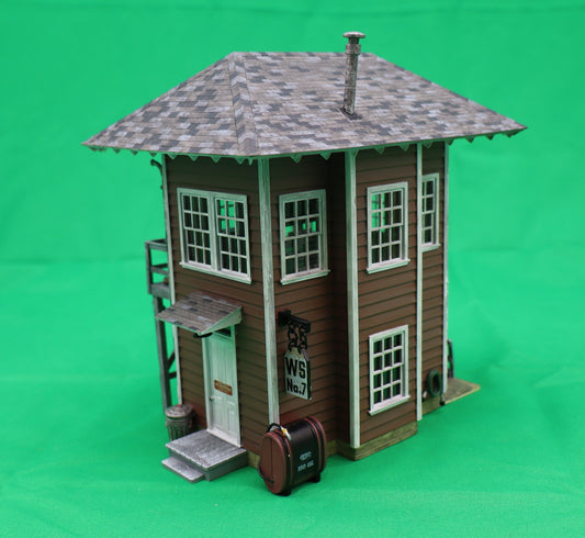 Woodland Scenics BR5878 - Interlocking Tower - MrMuffin'sTrains