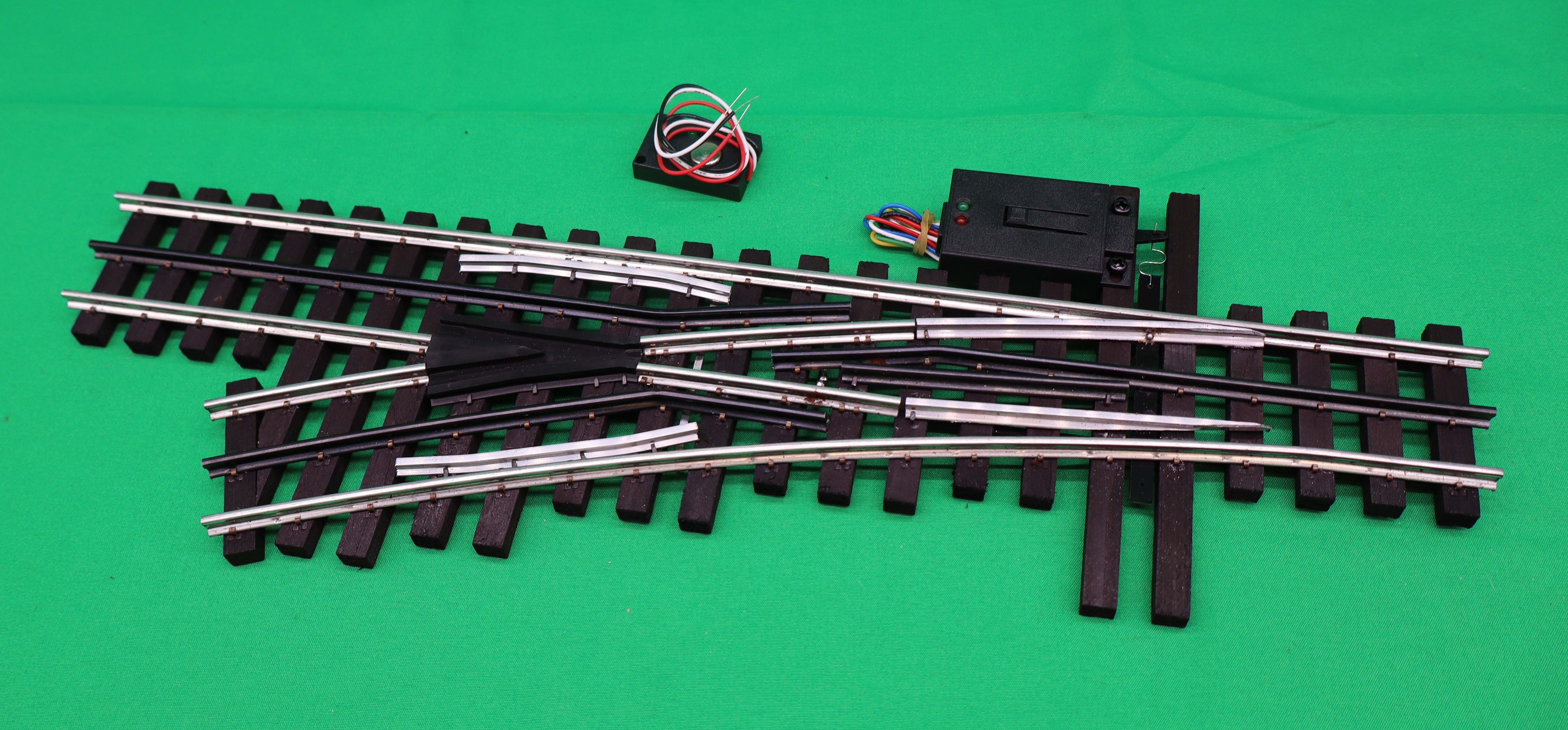 Ross Custom Switches #121M25 - Super Line - 064 Switch (Left Hand) w/ Dz2500