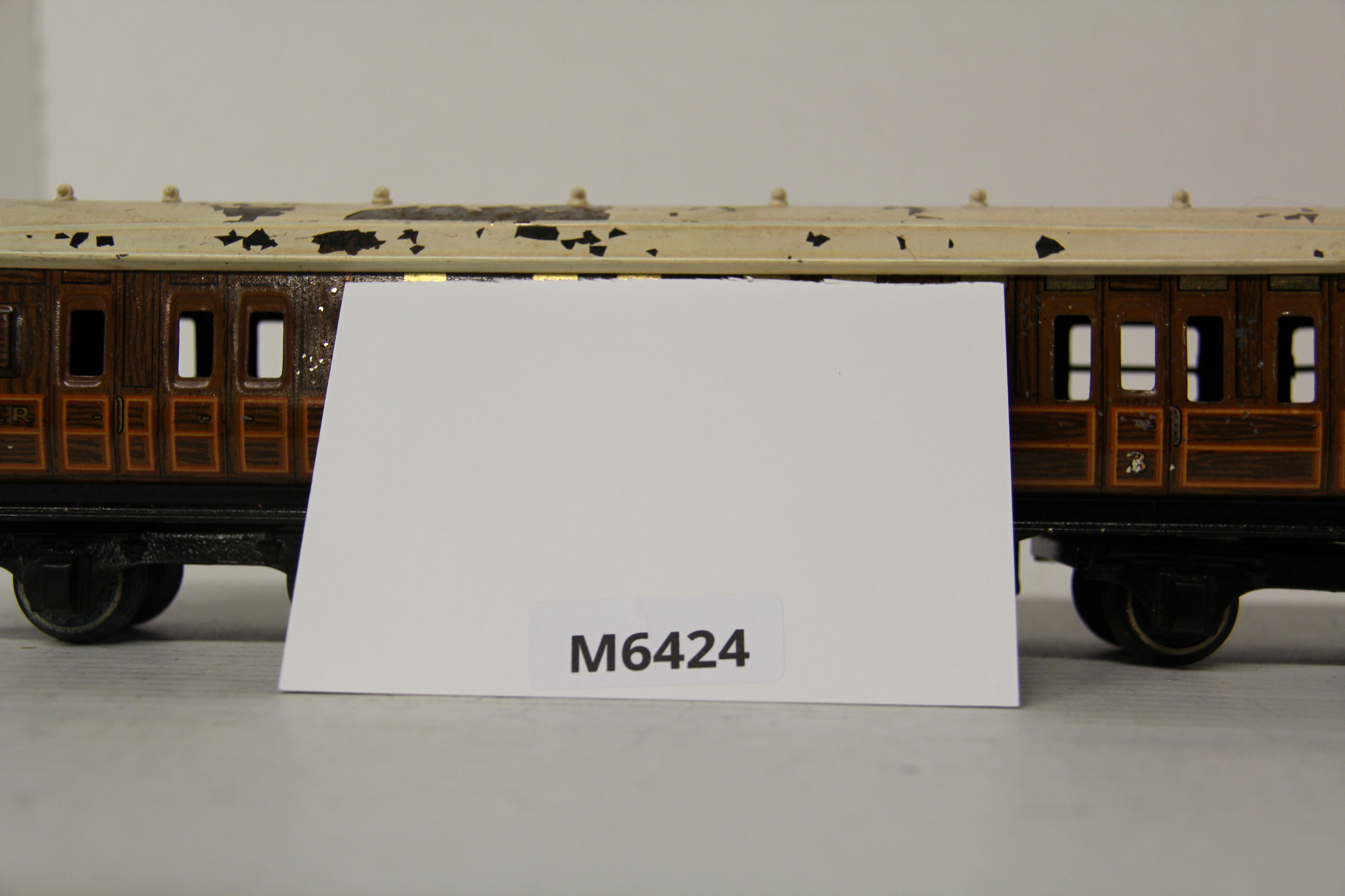 LNER Third Class Coach Car #62362-Second hand-M6424