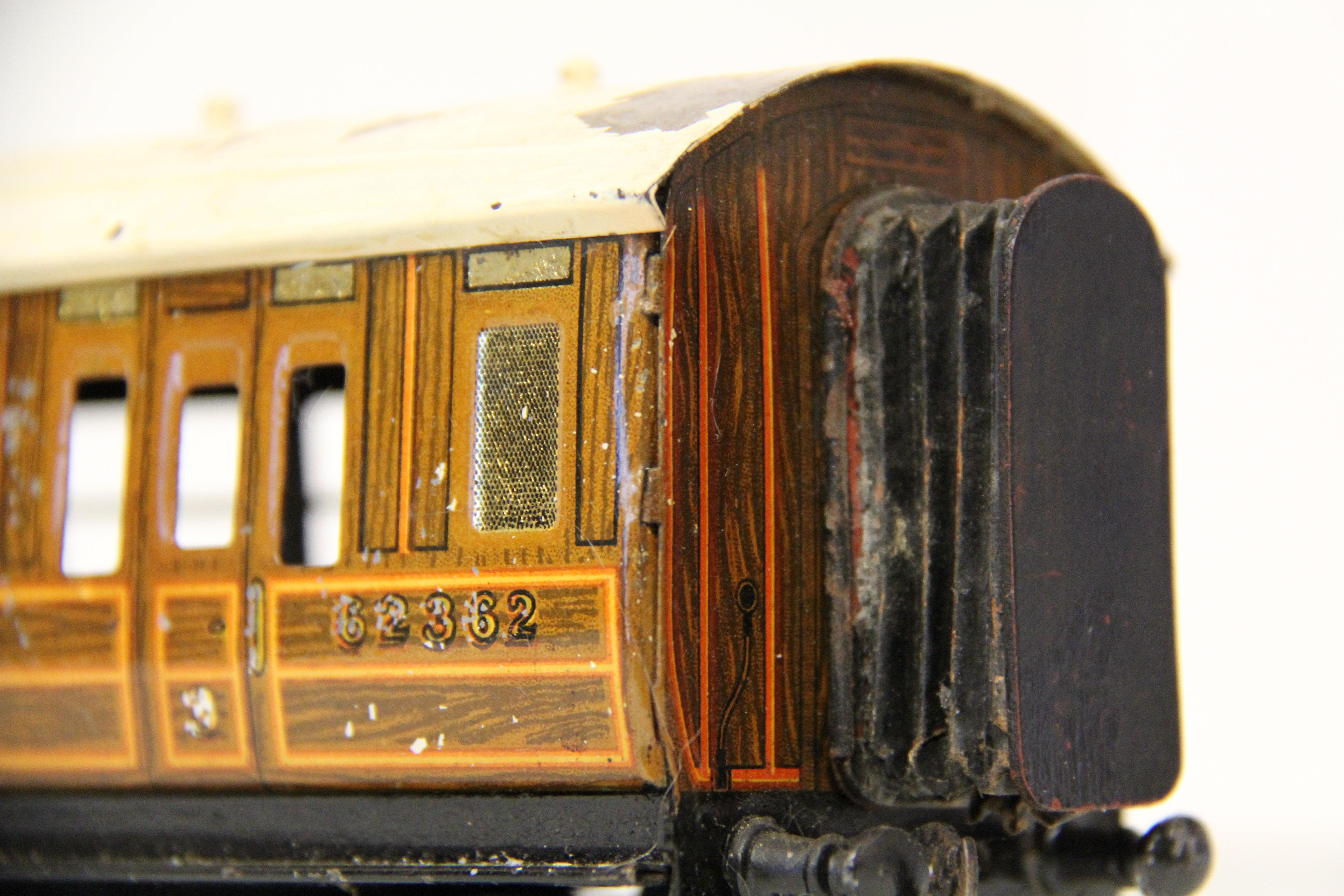 LNER Third Class Coach Car #62362-Second hand-M6424