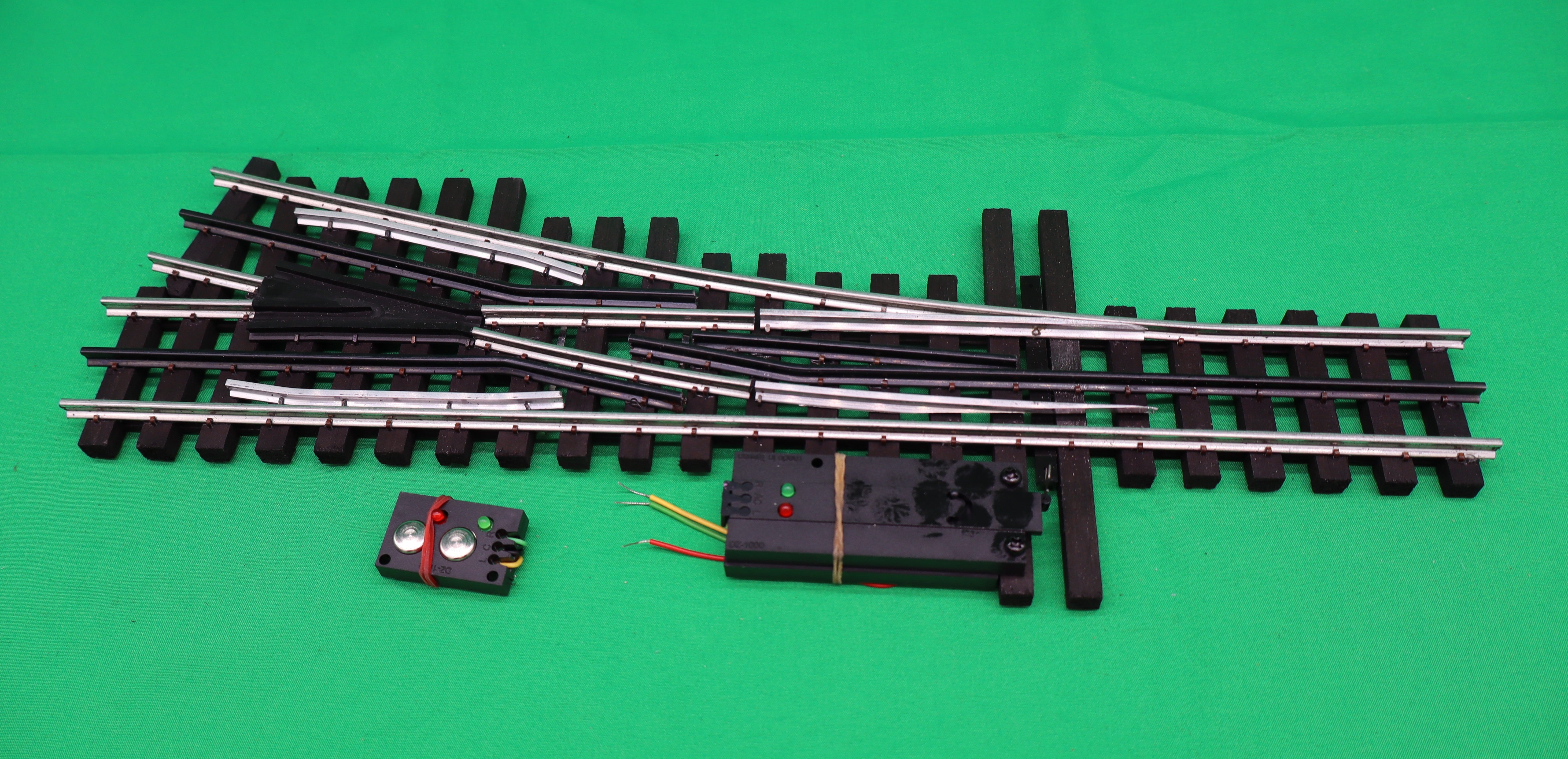 Ross Custom Switches #200M - Premiere Line - #4 Switch Track (Right Hand) w/ Dz1000
