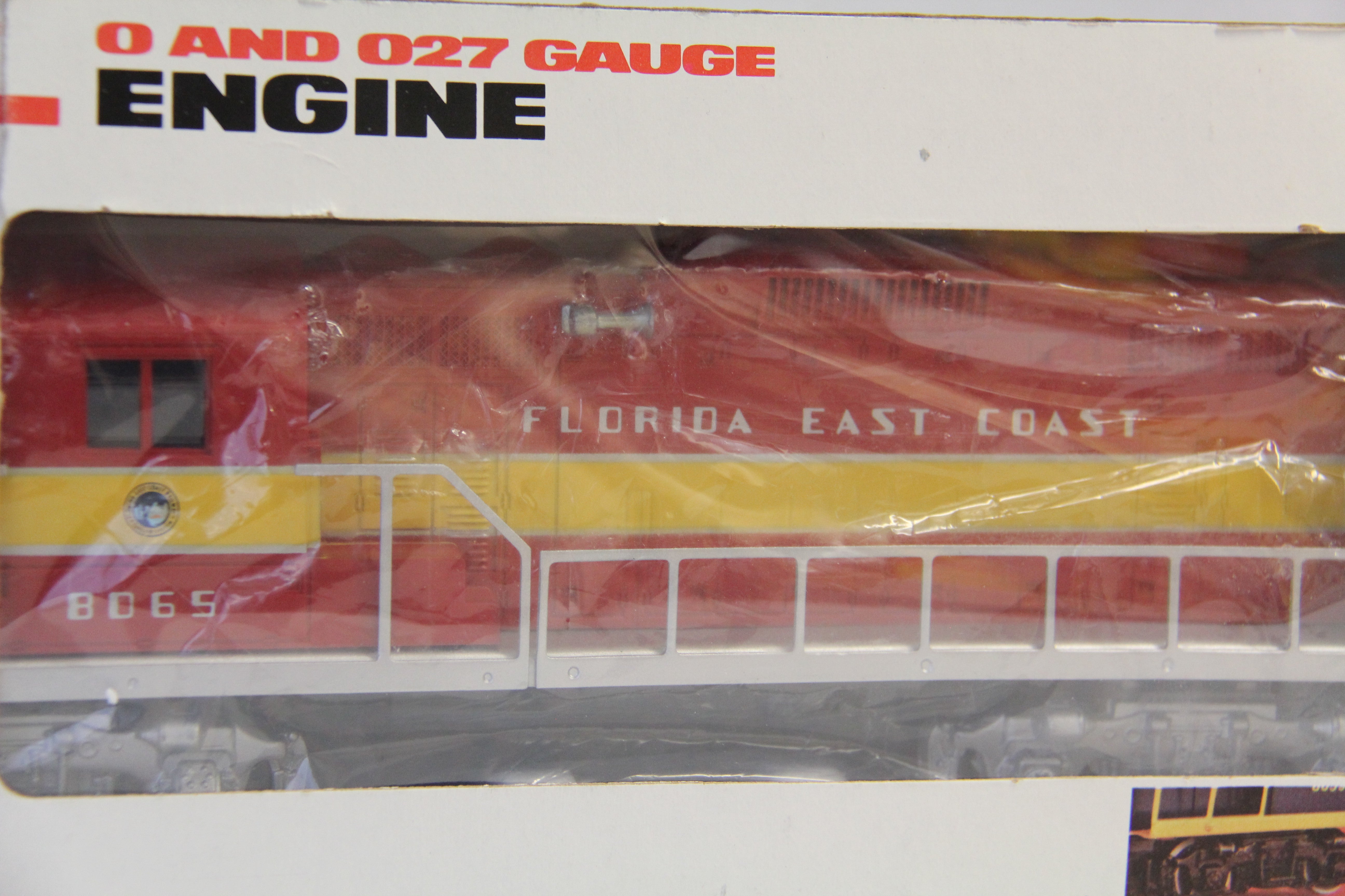 Lionel 6-8065 Florida East Coast GP-9 (Non-Powered Dummy Unit)-Second hand-M4517