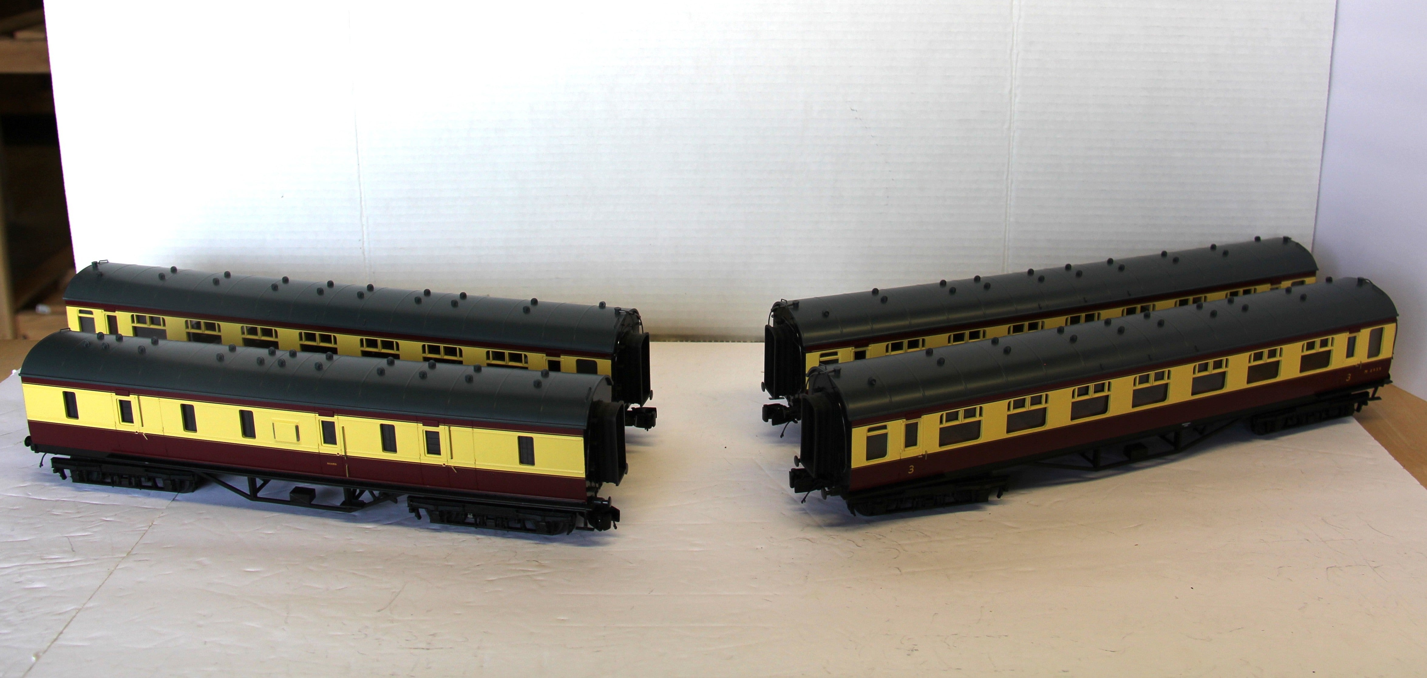 Rail King 20-60008 British Railways LMS Standard Passenger Set 4 Car Set-Second hand-M6428