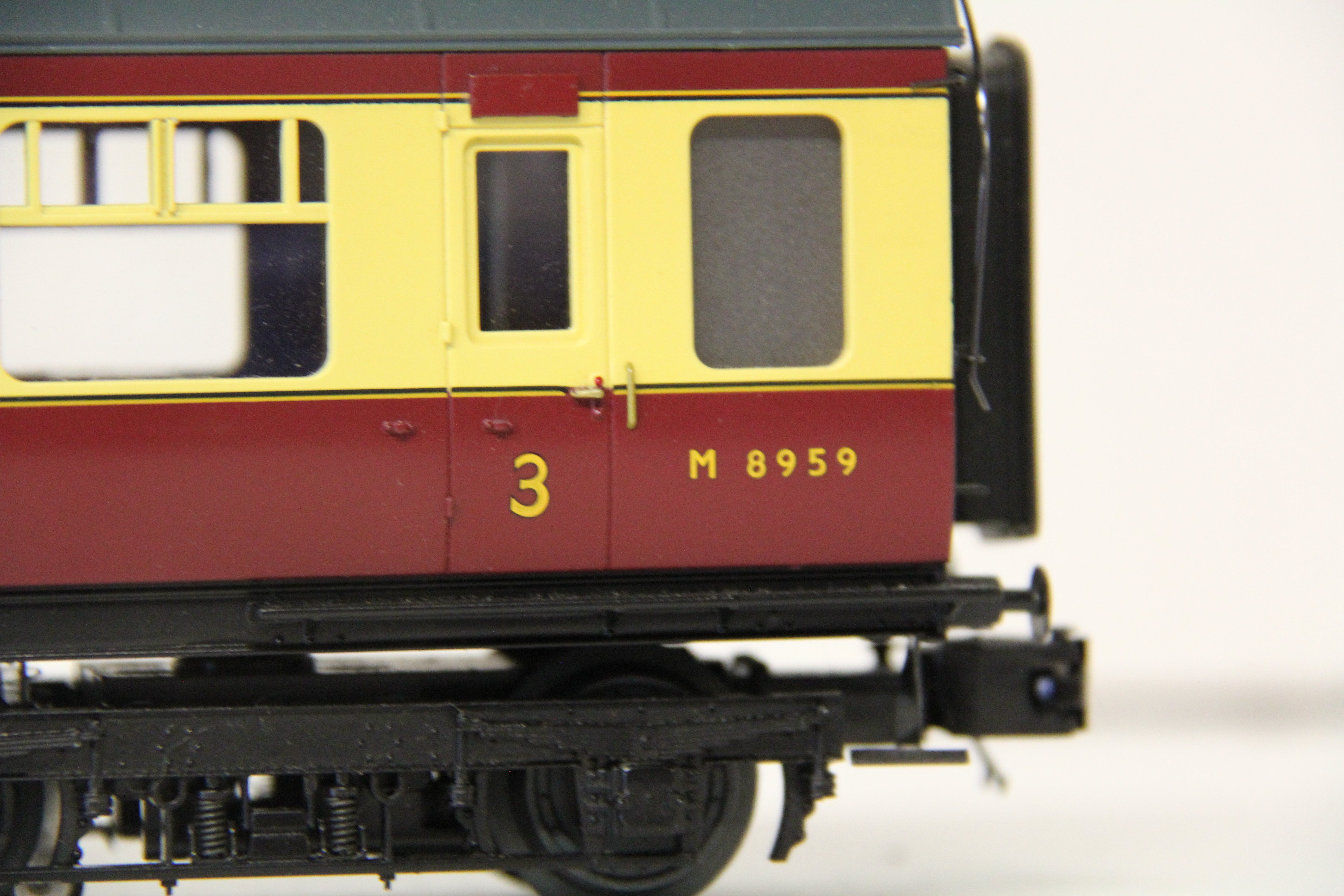 Rail King 20-60008 British Railways LMS Standard Passenger Set 4 Car Set-Second hand-M6428