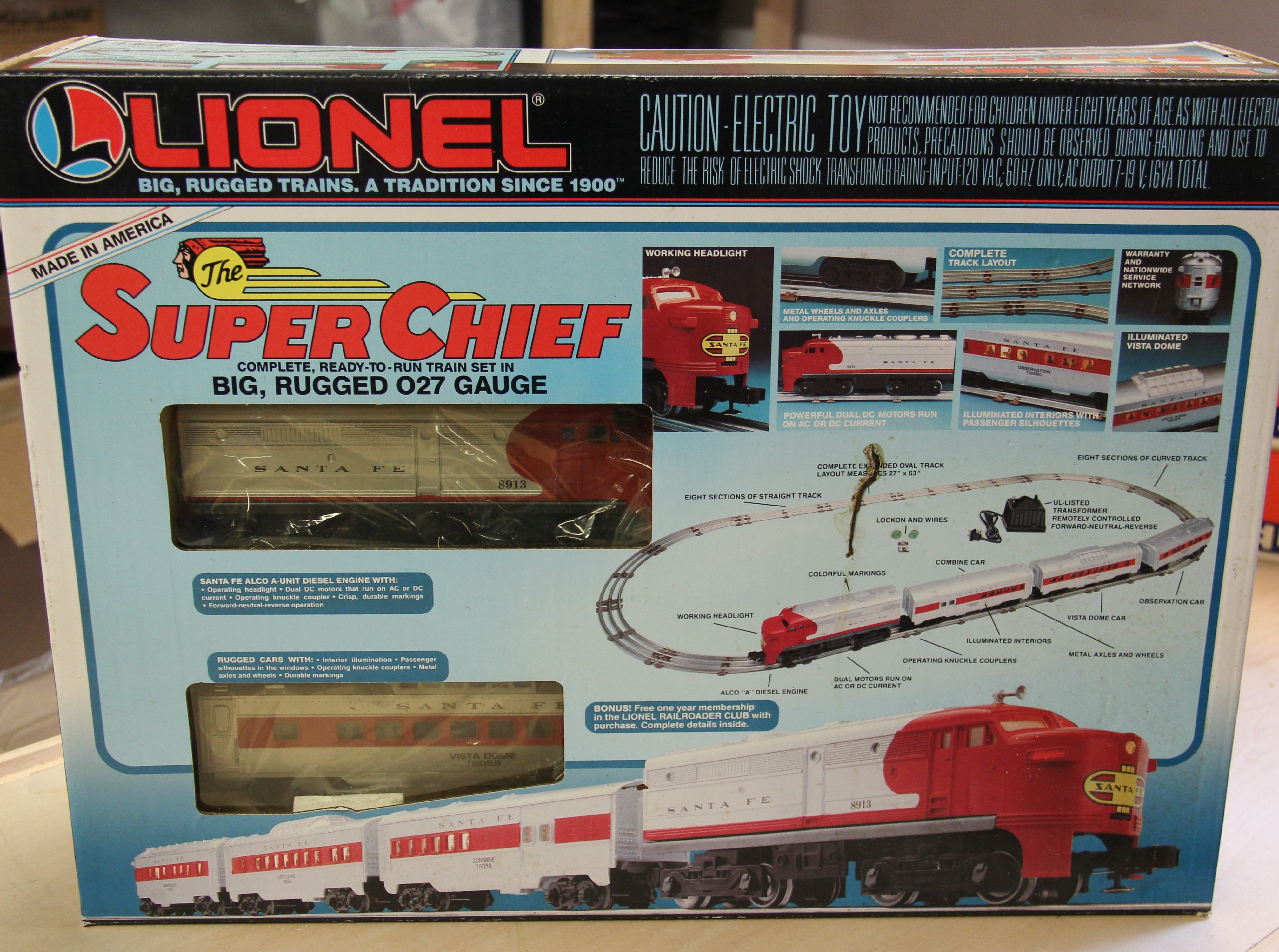 Lionel 6-11739 The Super Chief Ready to Run Set-Second hand-M4525