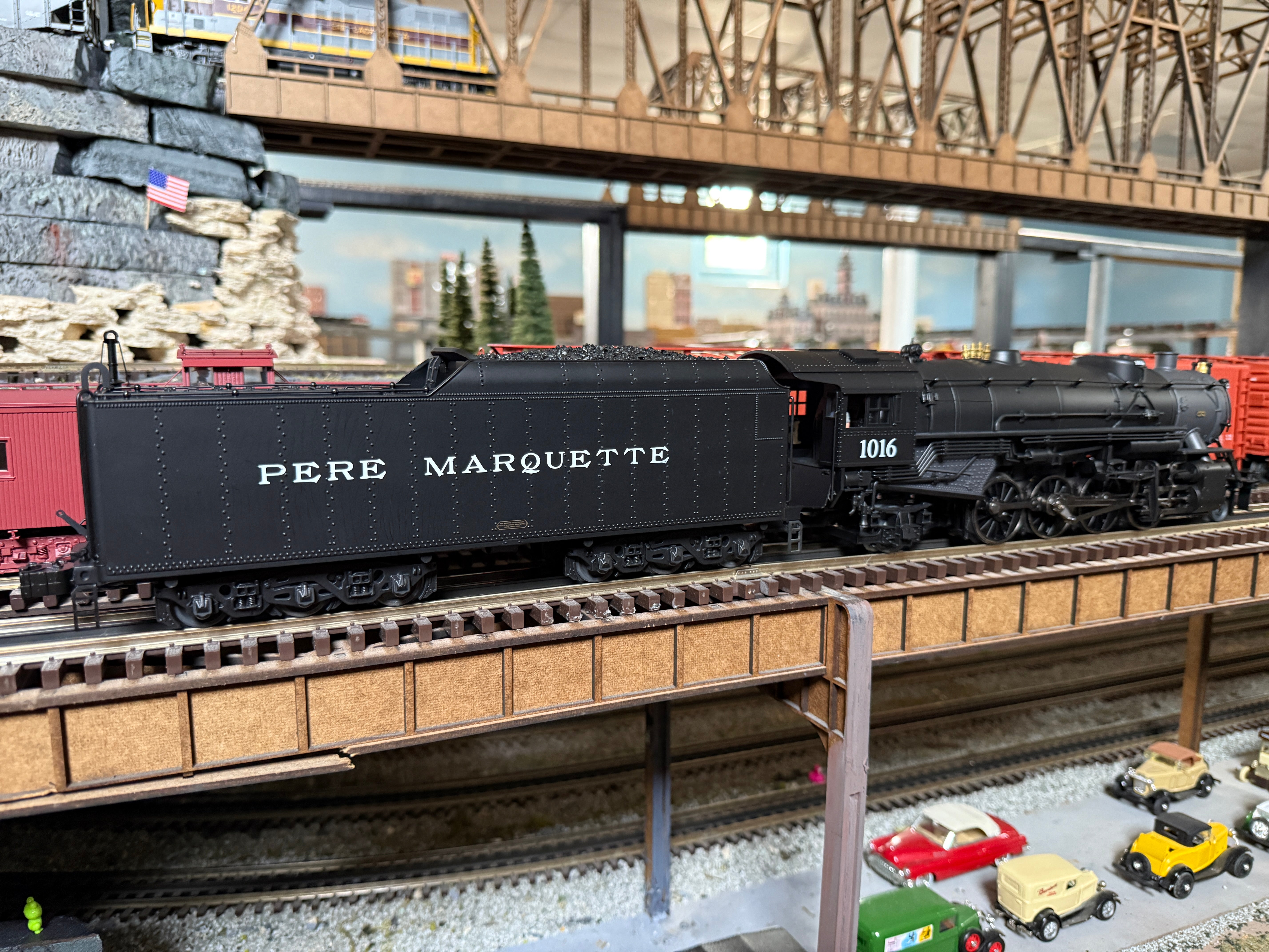 Lionel 2531670 - Legacy USRA Heavy Mikado Steam Locomotive "Pere Marquette" #1016 - Custom Run for MrMuffin'sTrains