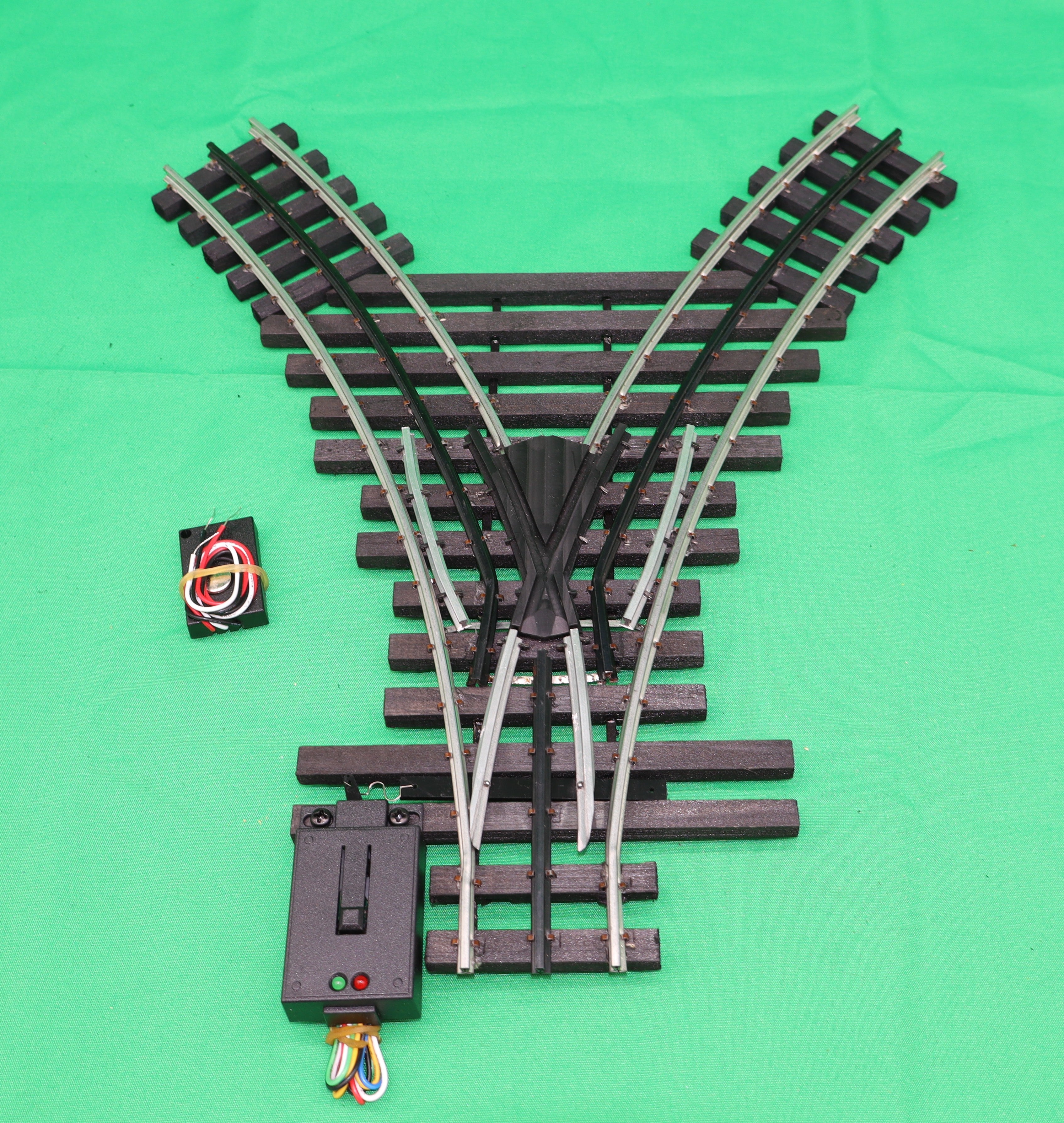 Ross Custom Switches #153M25 - Super Line - 031 Wye Switch Track w/ Dz2500