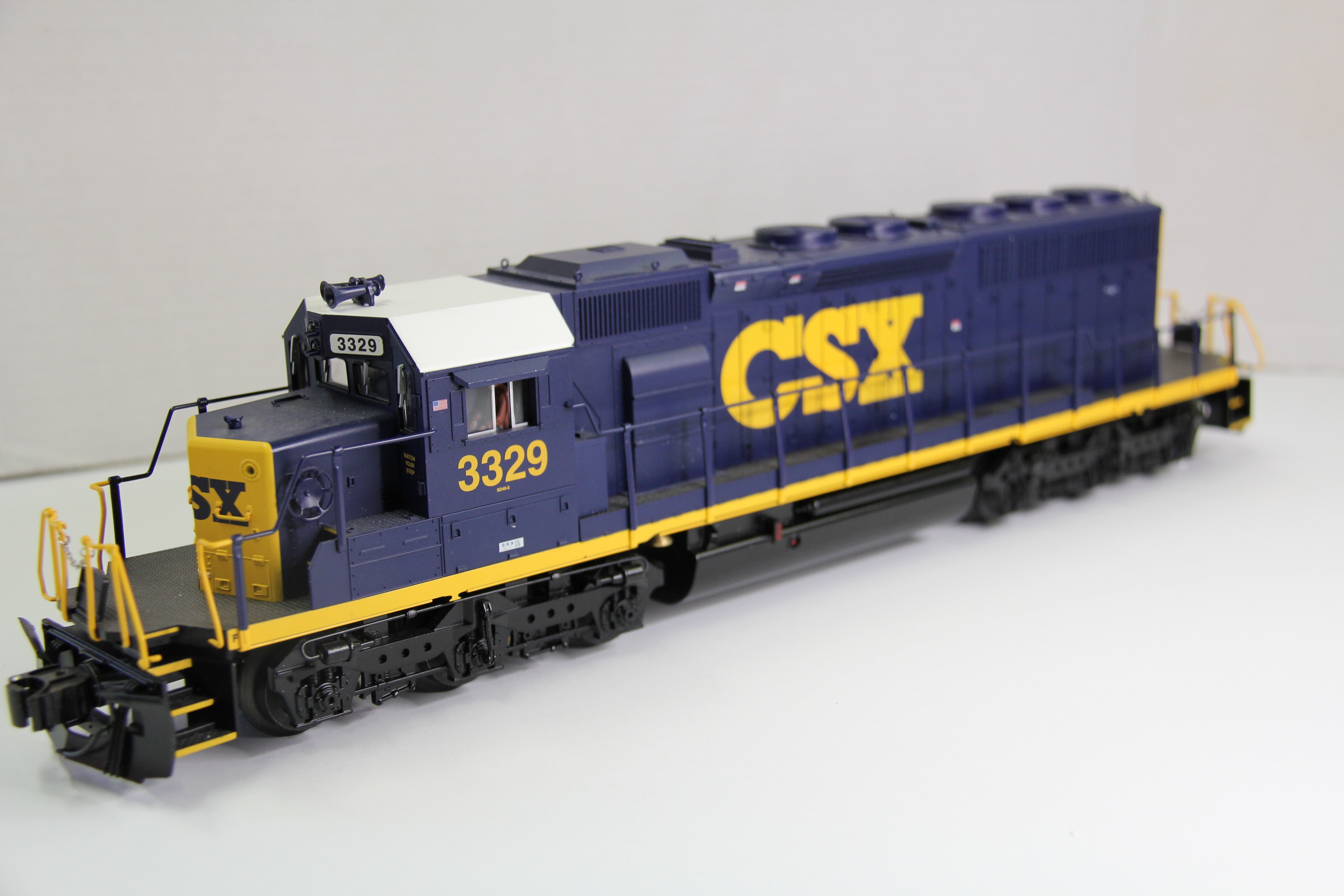 Lionel 6-28273 CSX SD40-2 Diesel Locomotive-Second hand-M4108