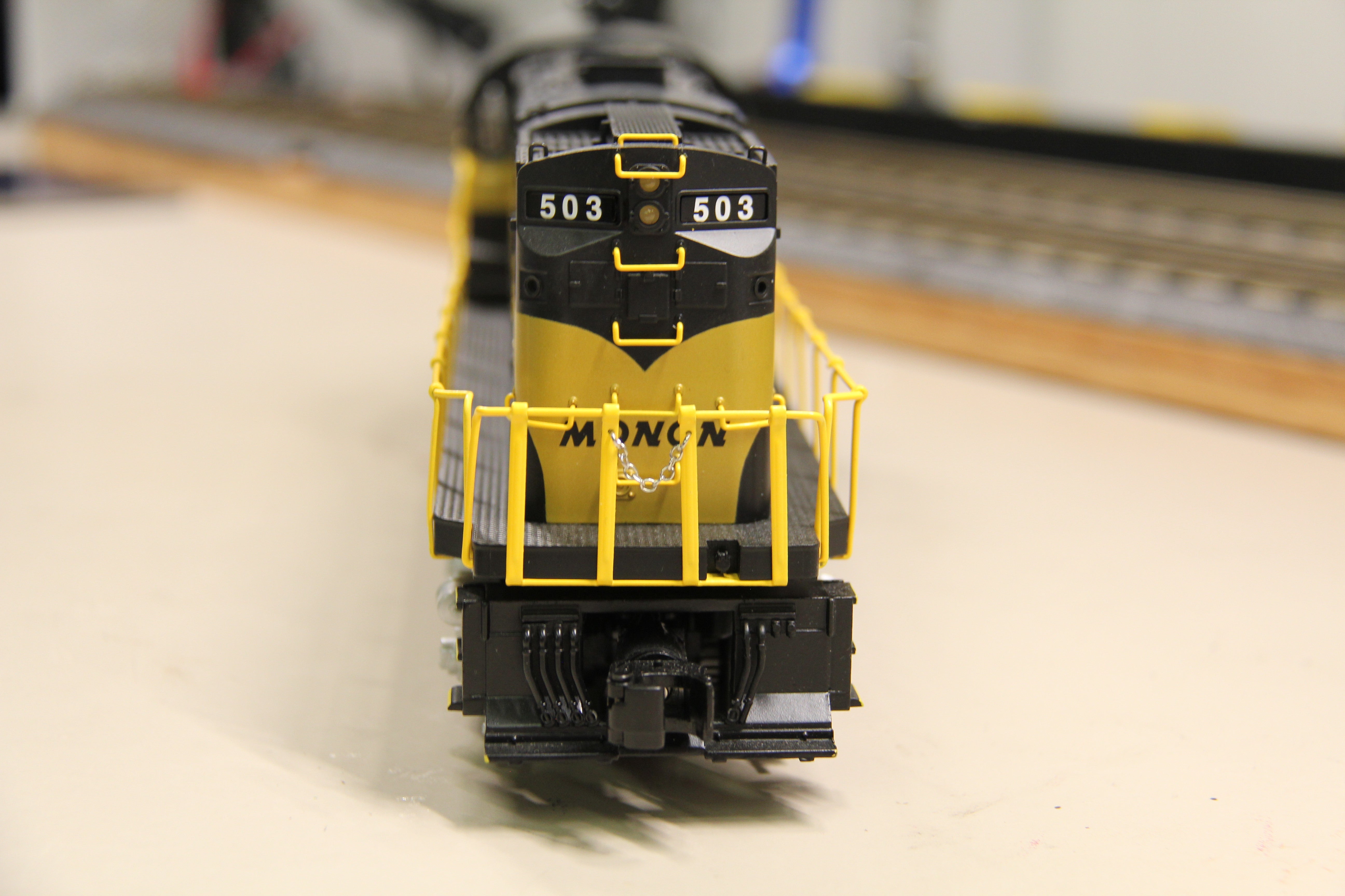 Lionel 1933710 Monon LEGACY C-420 #503 MrMuffin's Custom Run-Second hand-M6346