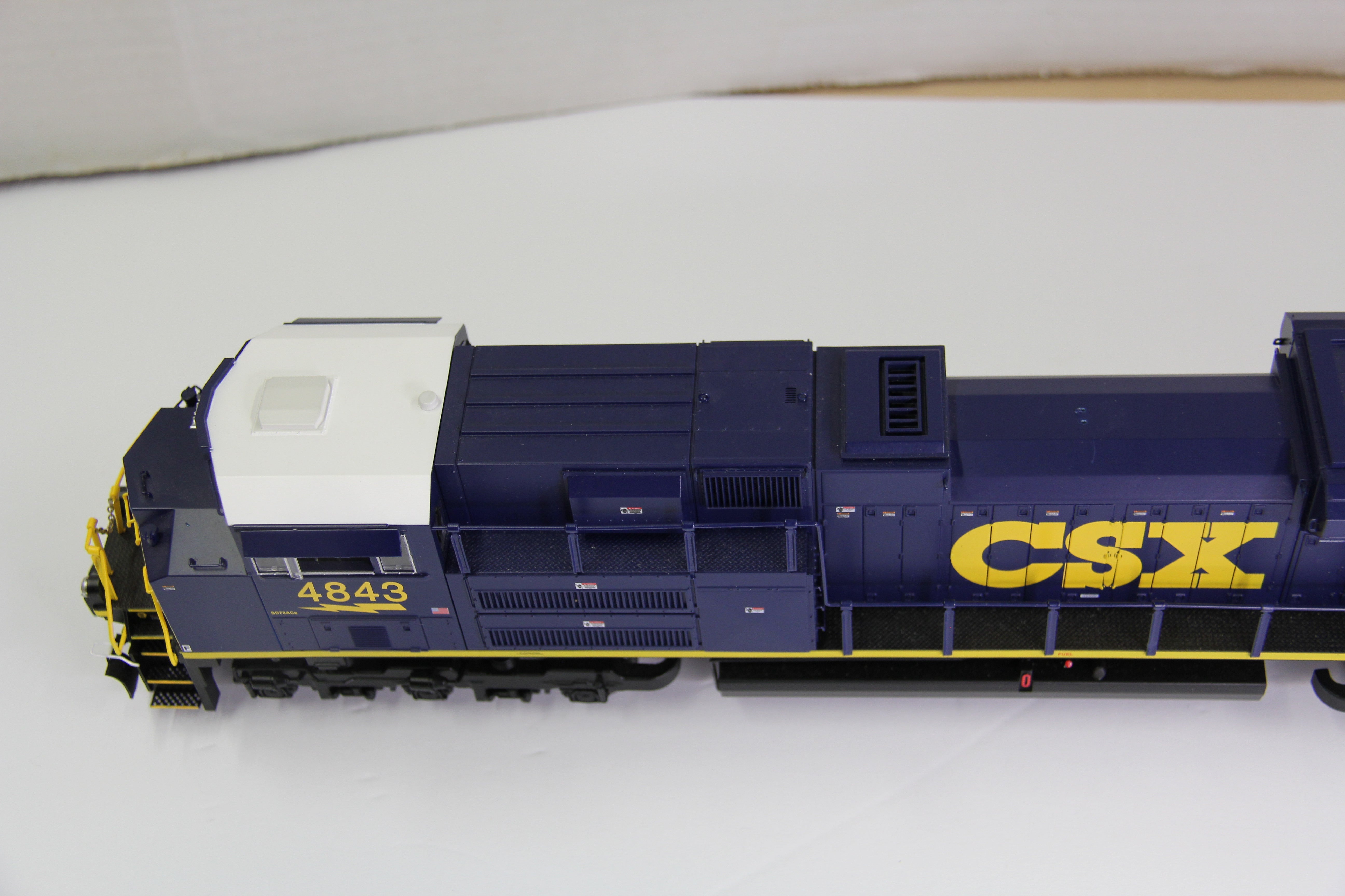 Lionel 6-84101 CSX Legacy SD70ACe Diesel Locomotive #4843-Second hand-M4107