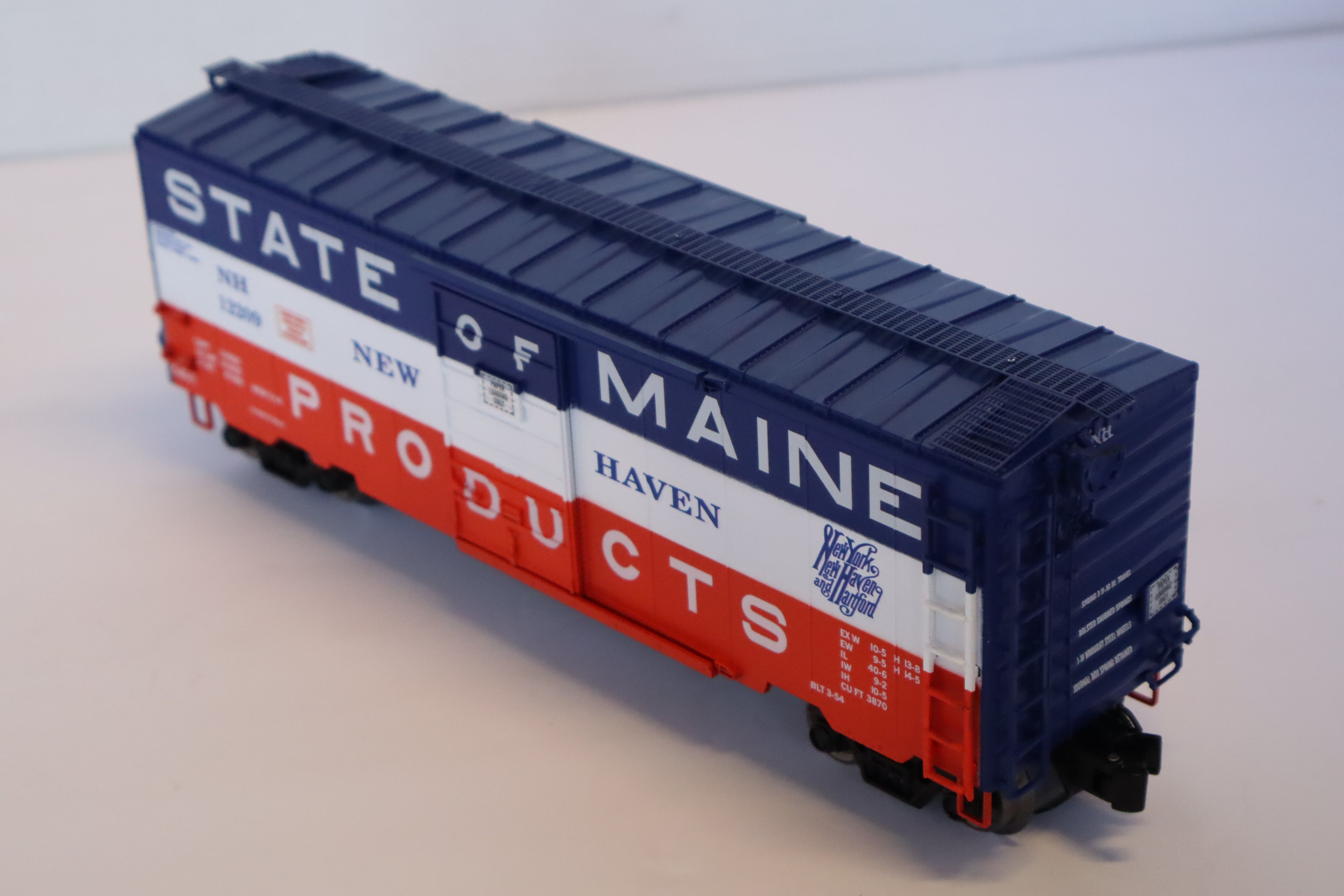 RMT #96449 New Haven 40' PS01 Boxcar (Red-White-Blue)-Second hand-M7898