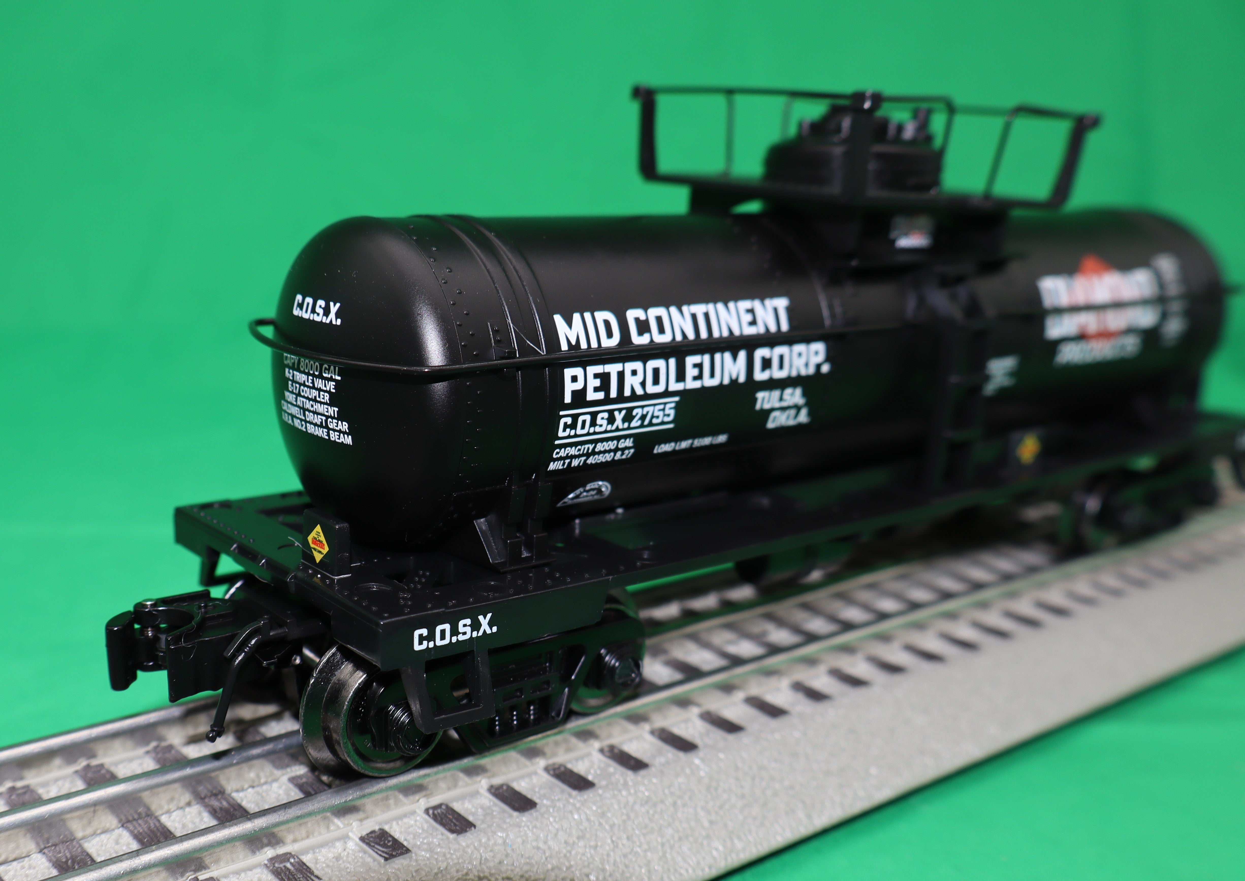 Ready Made Trains RMT-RMT-96899-159 - 8000 Gallon Single Dome Tank "Mid-Continent Oil"