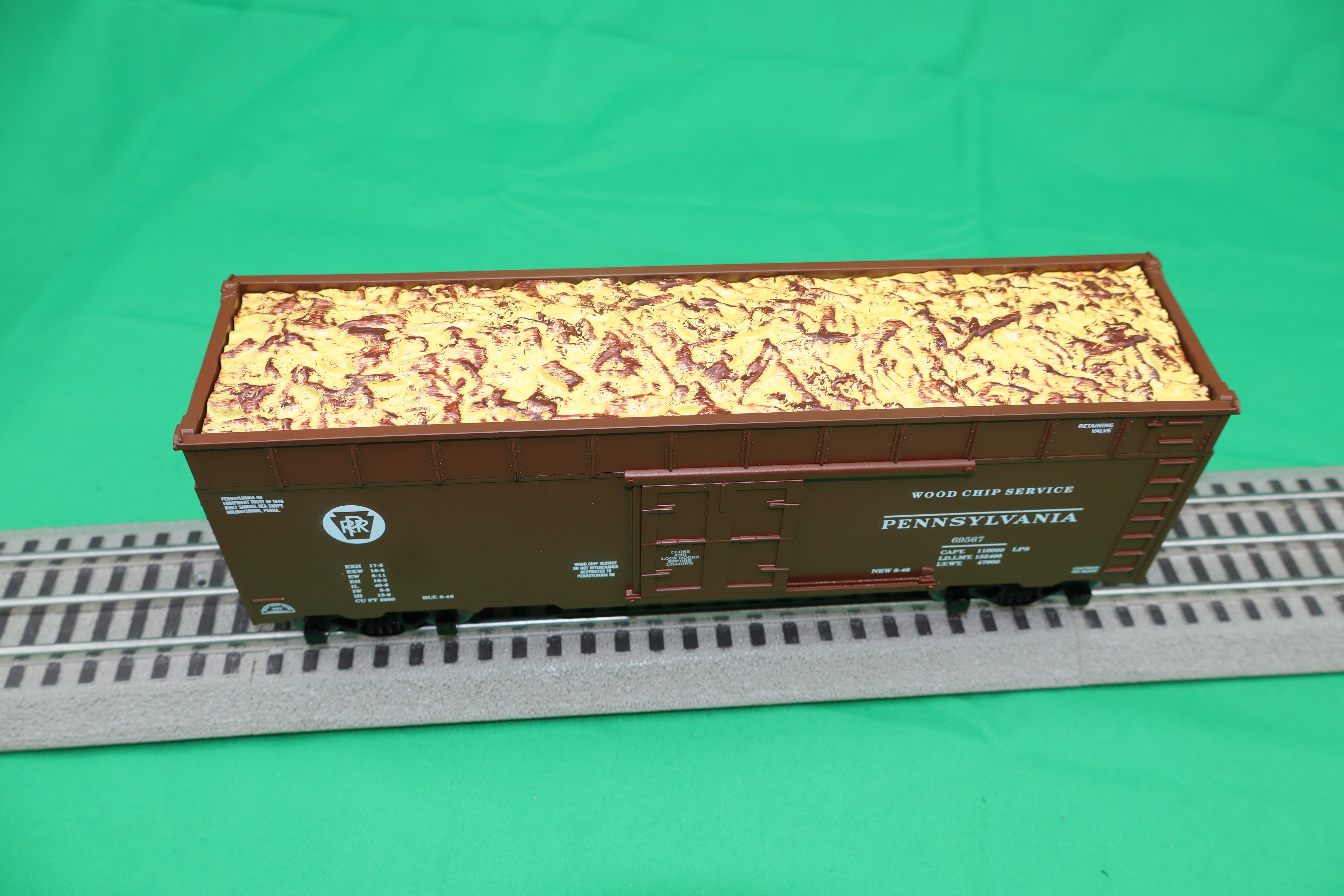 Ready Made Trains RMT-86415 - 40' Woodchip Car "Pennsylvania"