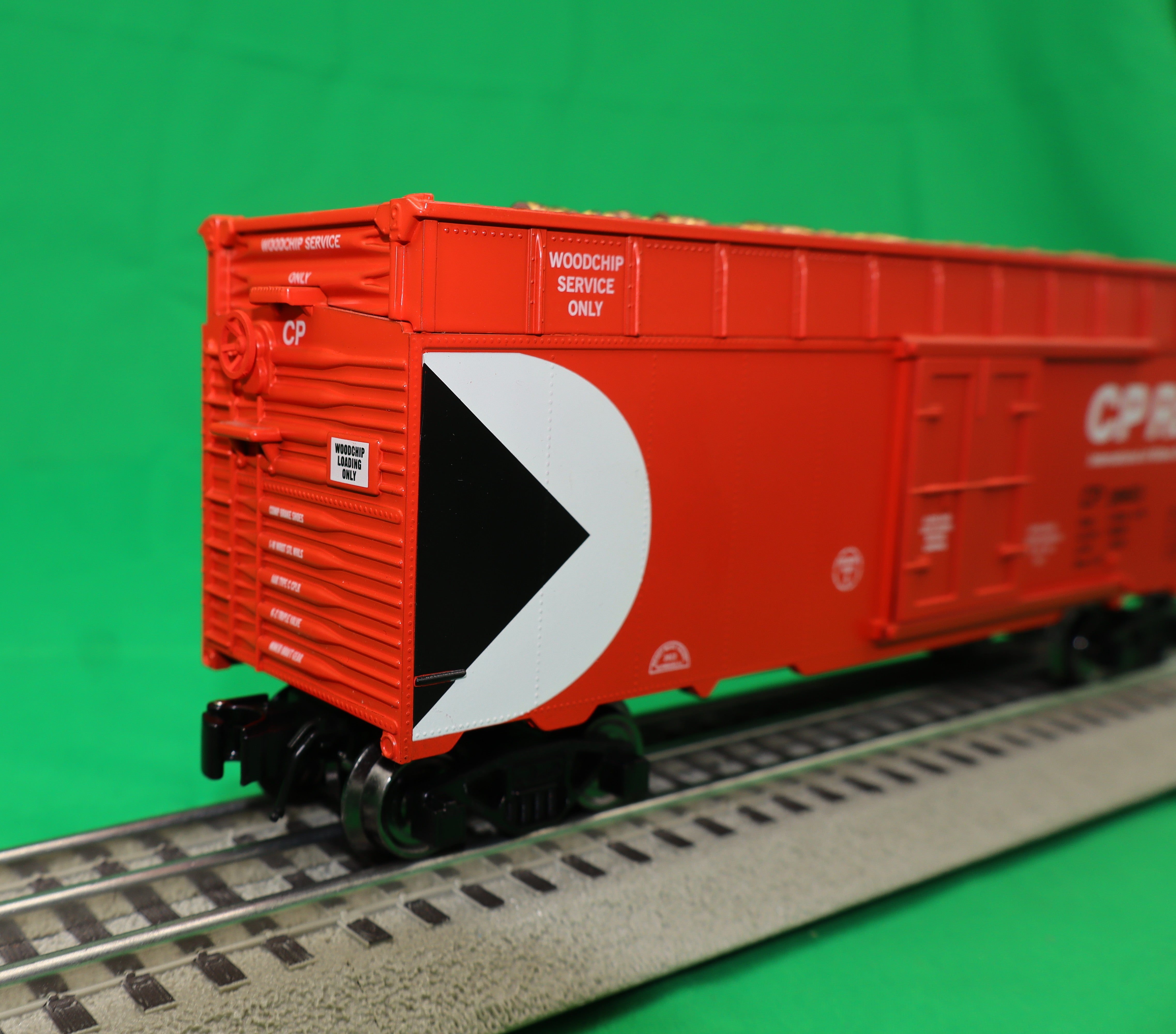 Ready Made Trains RMT-86455 - 40' Woodchip Car "Canadian Pacific"