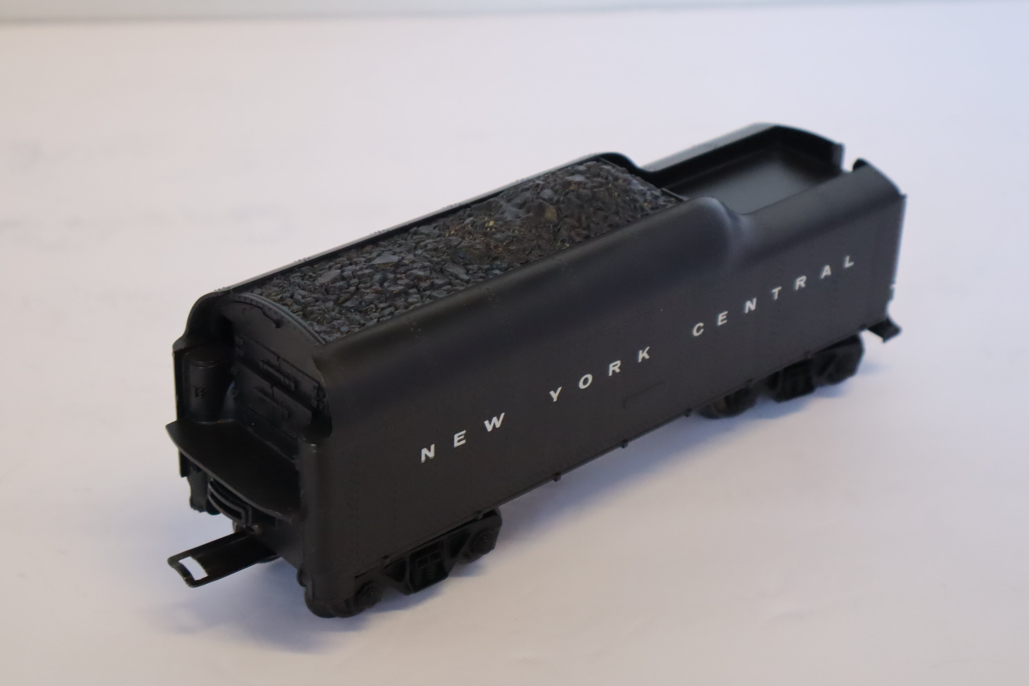 1964 Lionel No 773W Tender with Whistle-Second hand-M7908