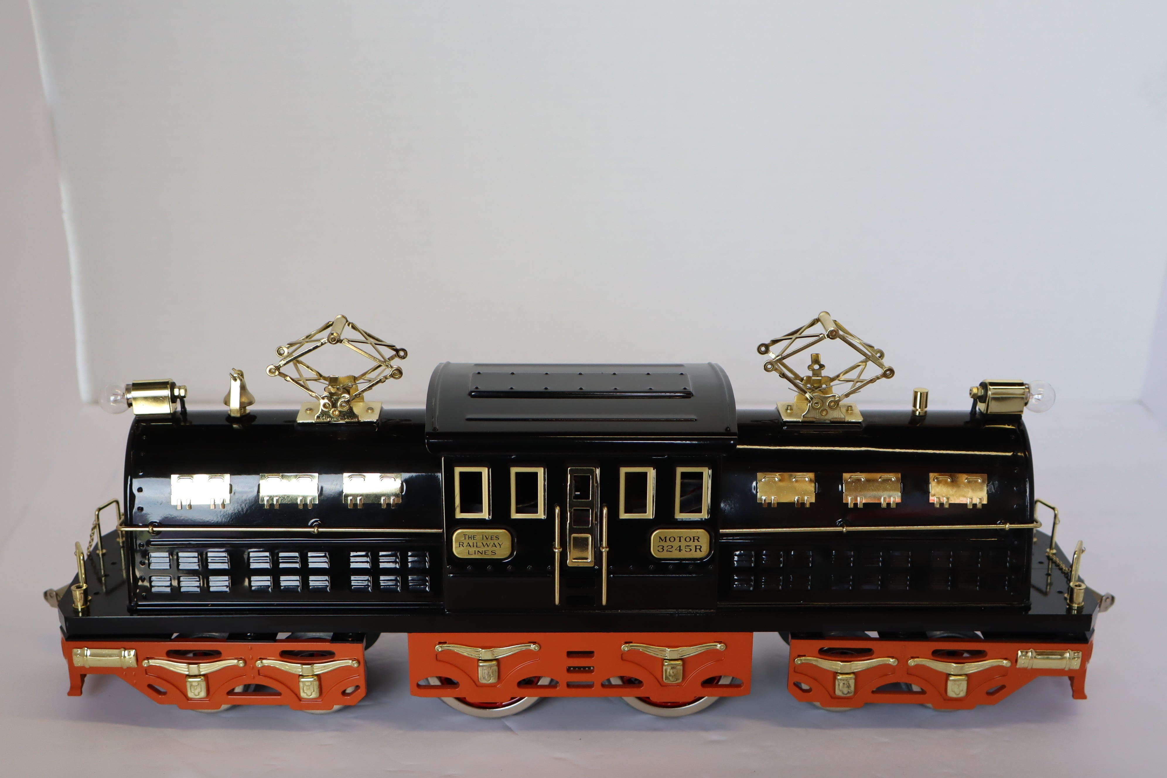 S GAUGE-MTH 10-1164-1A, 3245 Olympian Electric Engine 10-1164B, C, D  3245 Ives Olympian Contemporary Version-Second hand-M7559