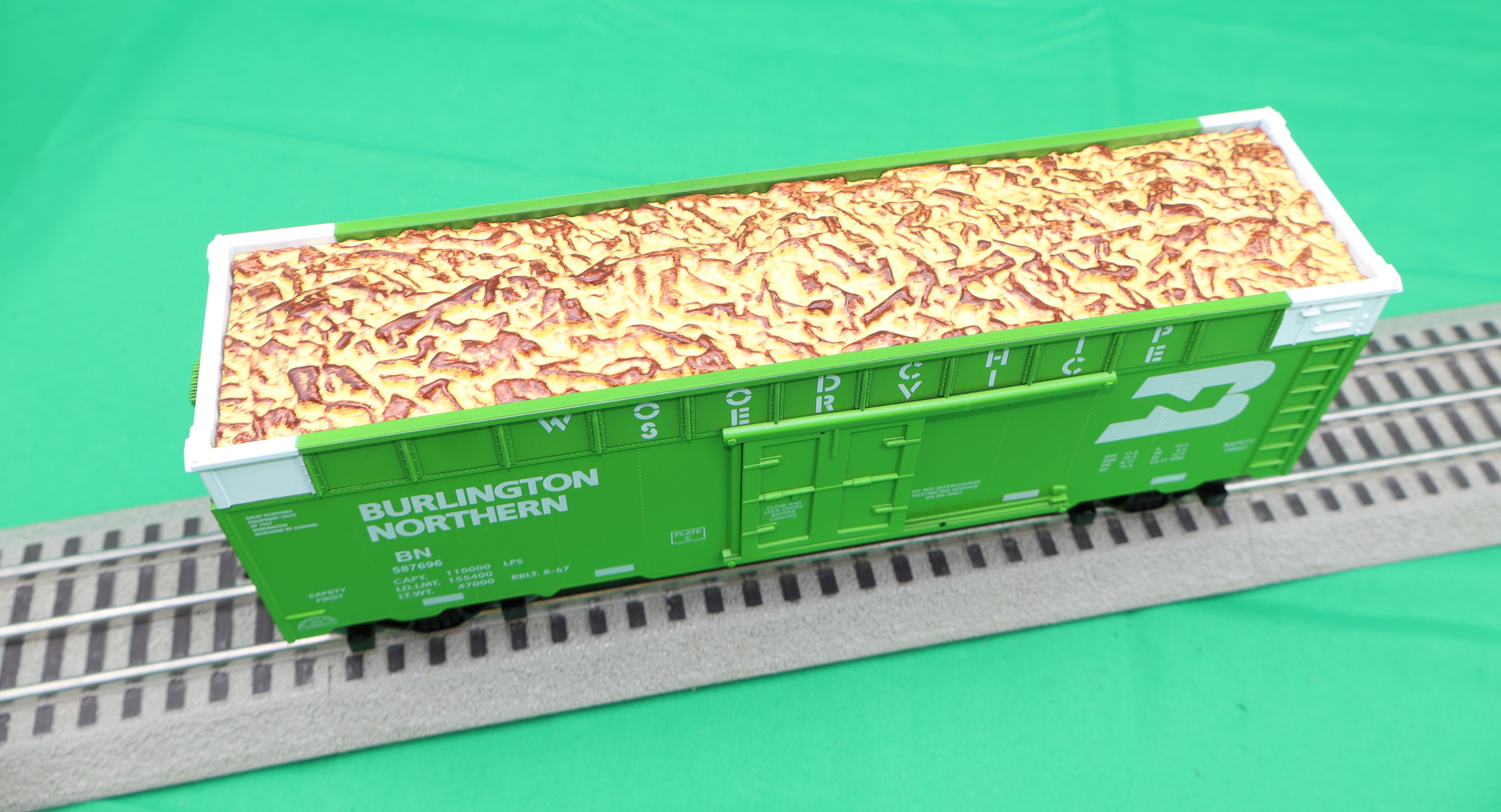 Ready Made Trains RMT-86428 - 40' Woodchip Car "Burlington Northern"
