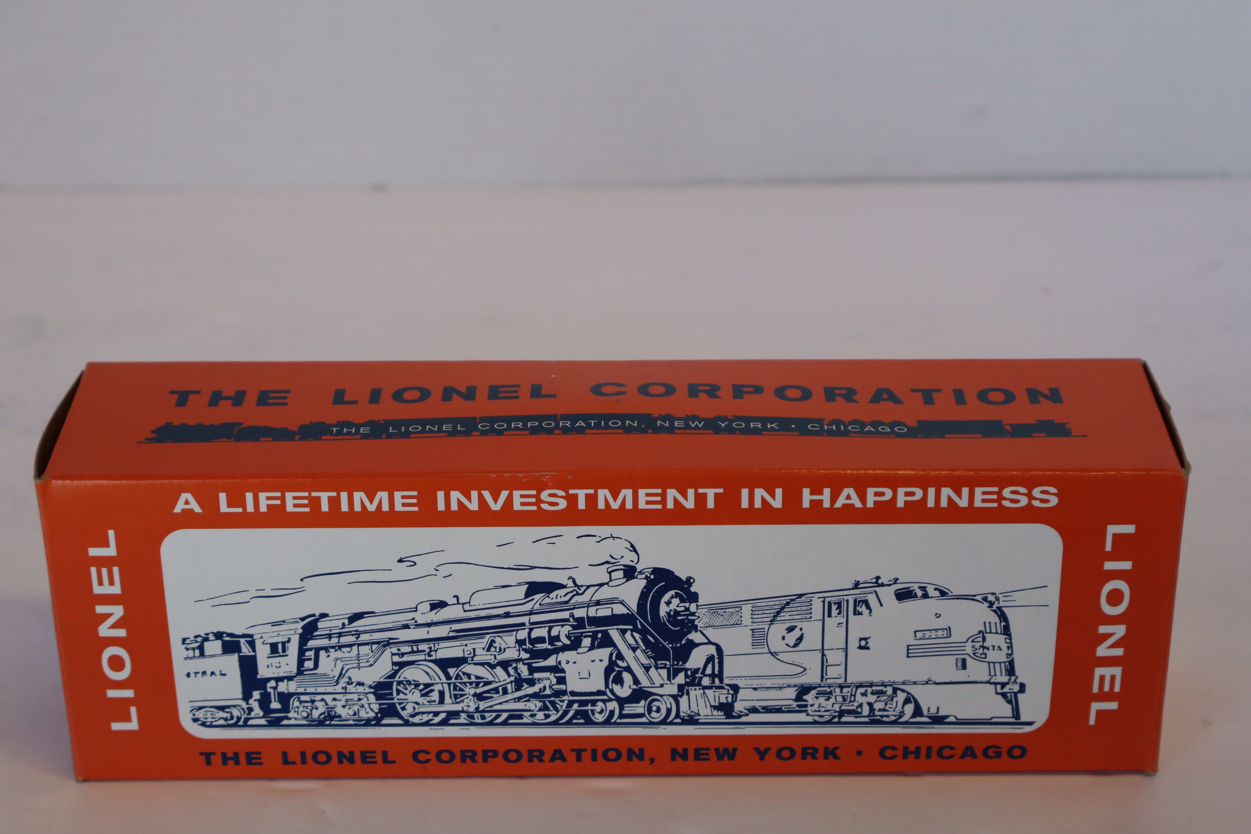 1964 Lionel No 773W Tender with Whistle-Second hand-M7908