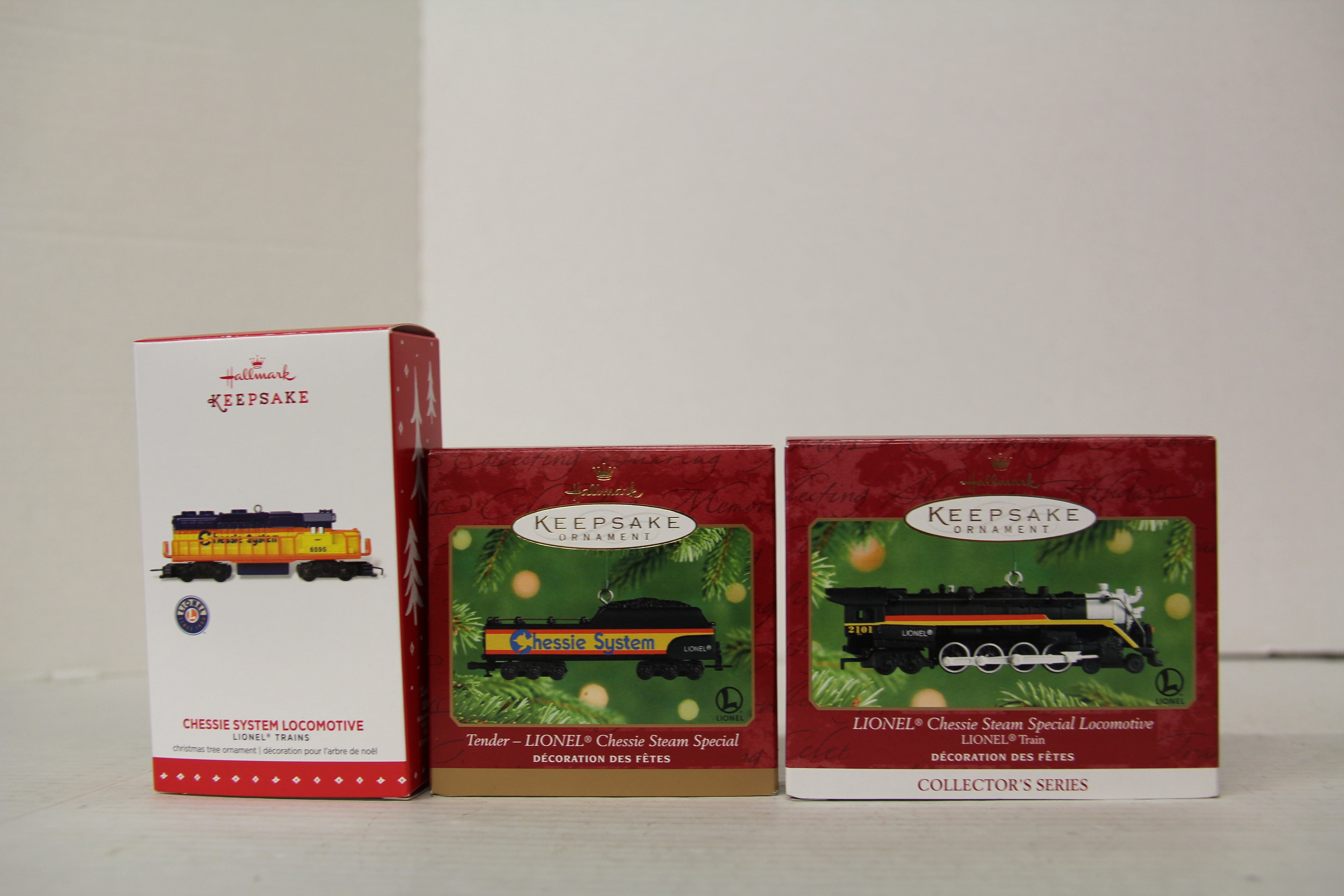 2001 & 2005 Hallmark Keepsake Chessie Ornaments 3 Set Lot-Second hand-M6450