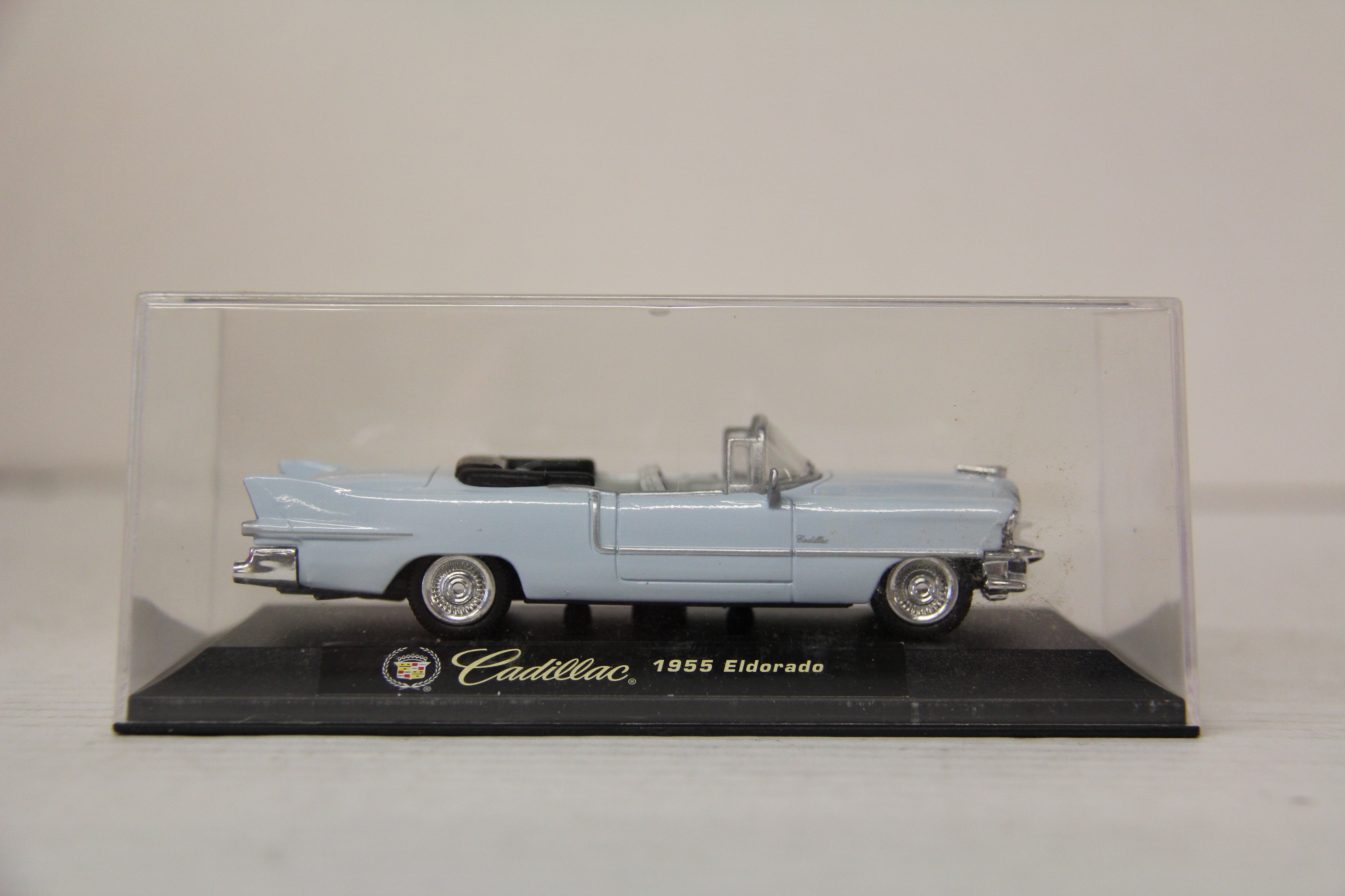 NewRay 1955 Cadillac El Dorado 1:43 scale-Second hand-M6481