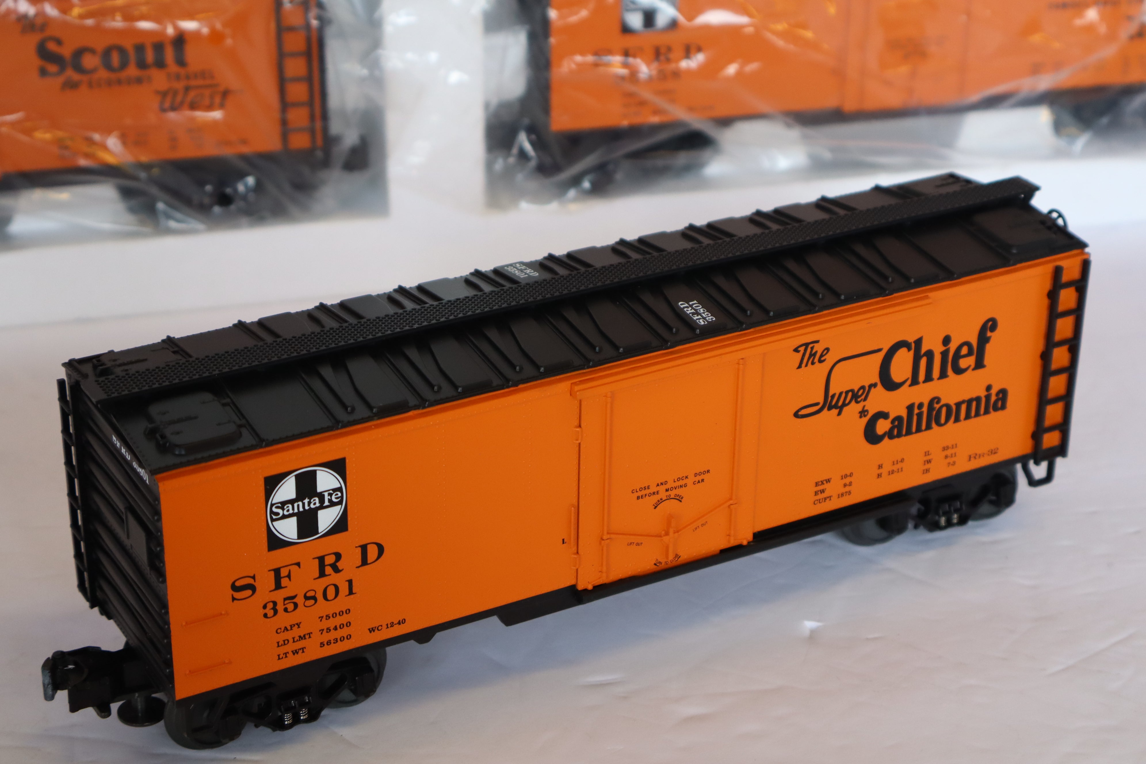 MTH 20-90038 Santa Fe 40' Reefer 6-Car Set-Second hand-M7920