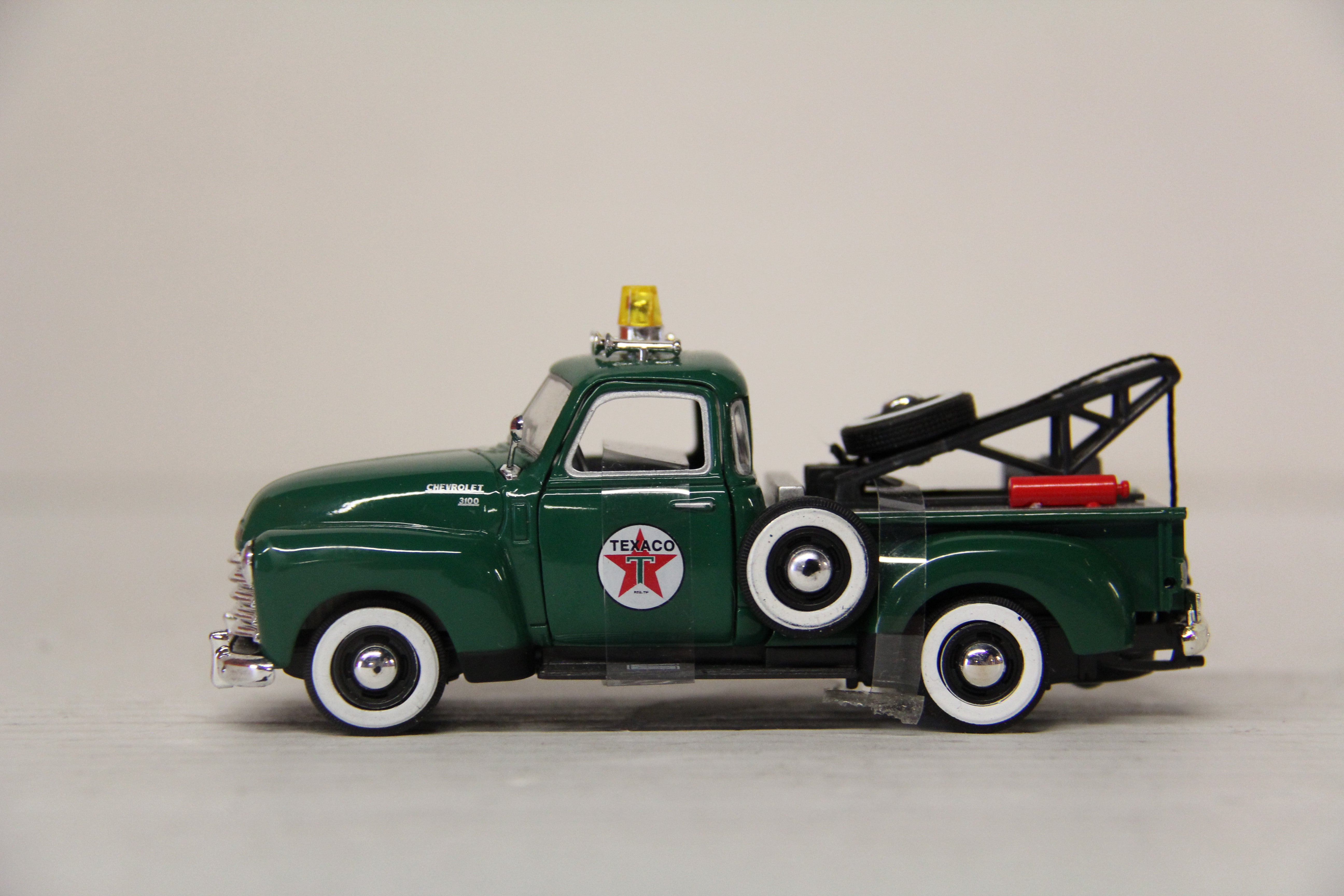 Texaco 1950 Chevy Truck 1:43 scale-Second hand-M6482
