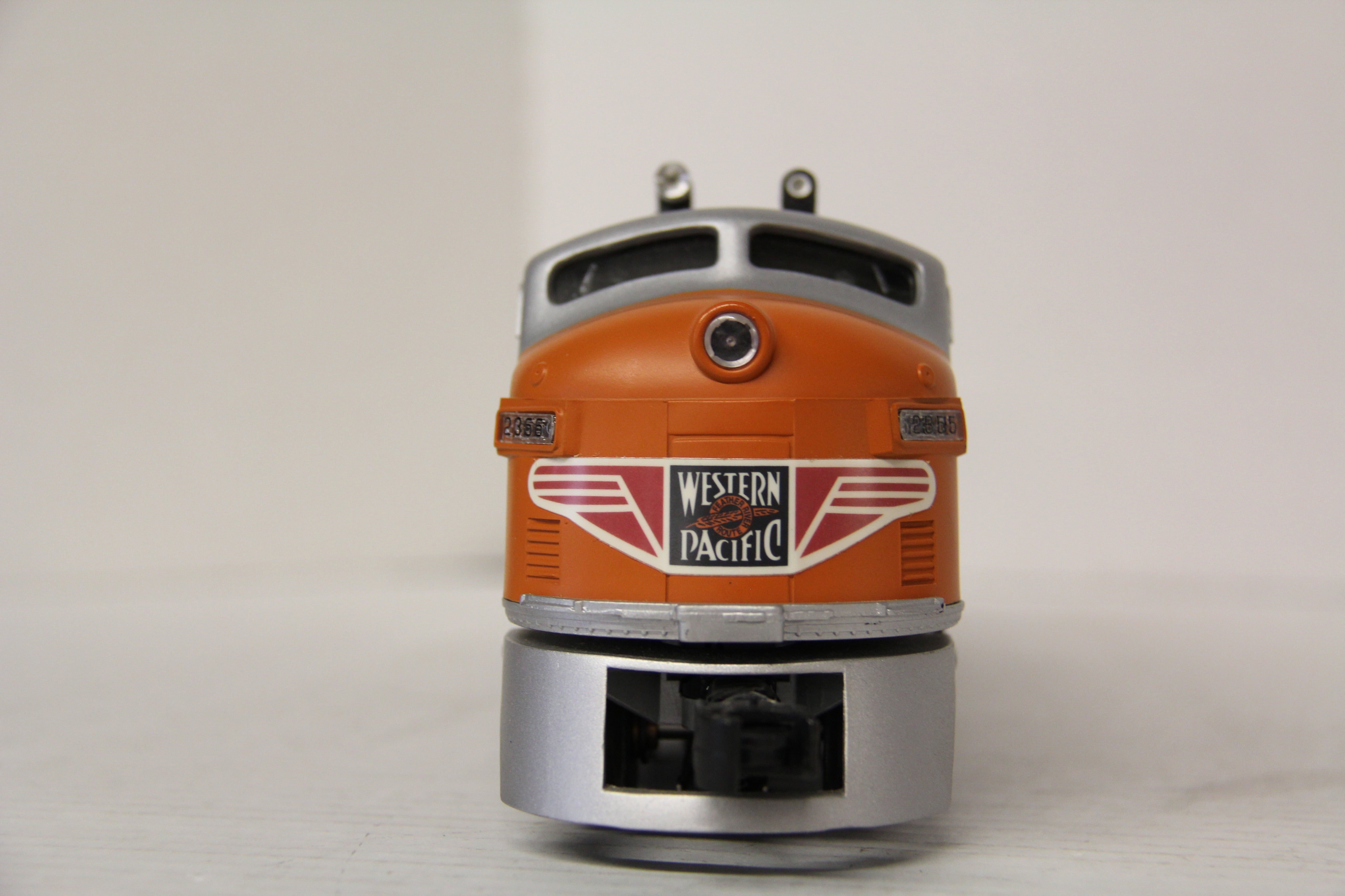 Lionel 6-18193 Western Pacific F-3 A Non-Powered Diesel Locomotive-Second hand-M6493