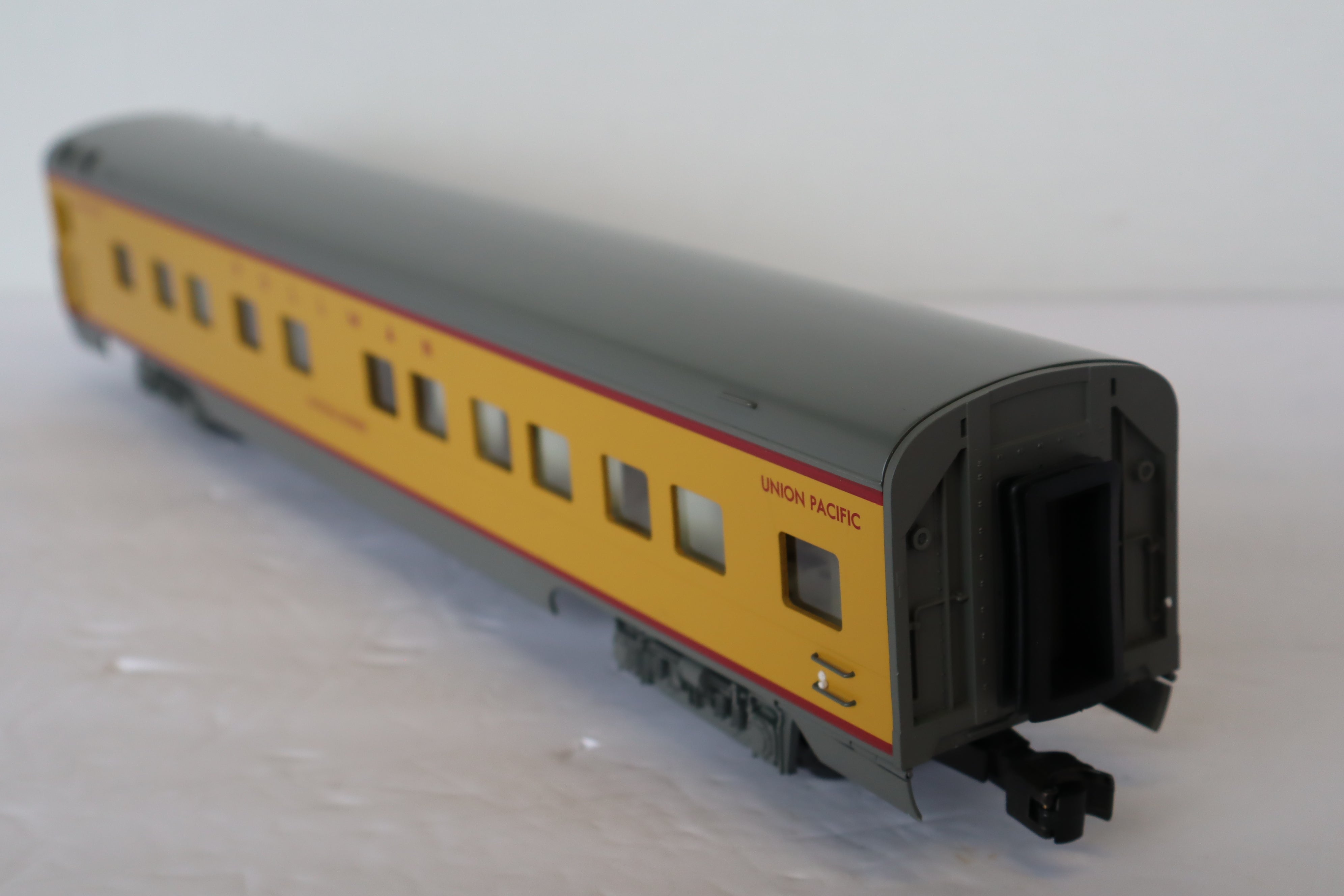 K Line Aluminum K4690-30002 Union Pacific National Border 18" Pullman Car-Second hand-M7928