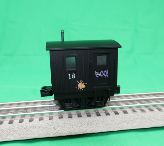 Lionel 2526790 - Disconnect Caboose Car "Halloween" #13