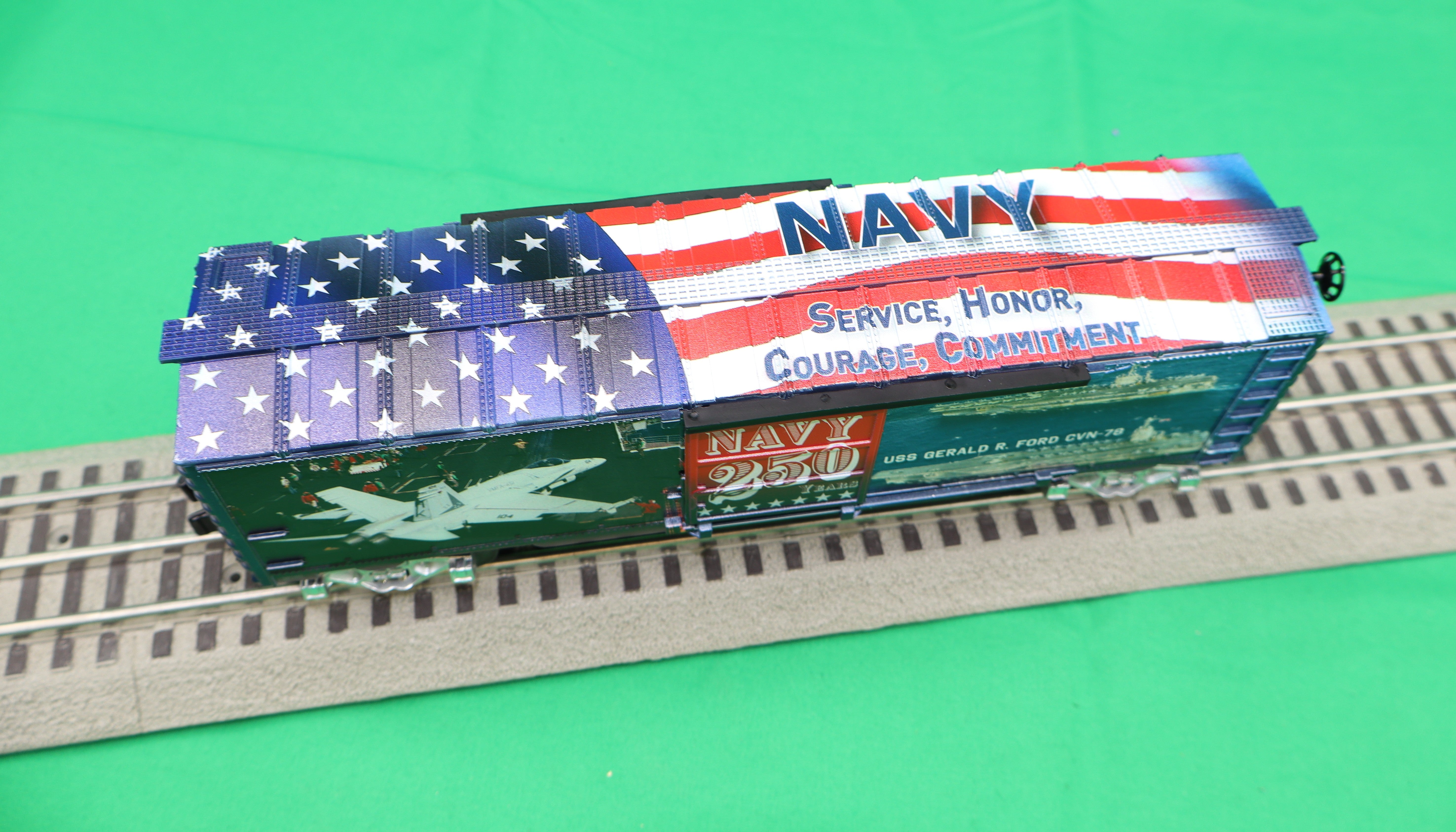 Lionel 2538160 - 250th Anniversary Boxcar "U.S. Army"