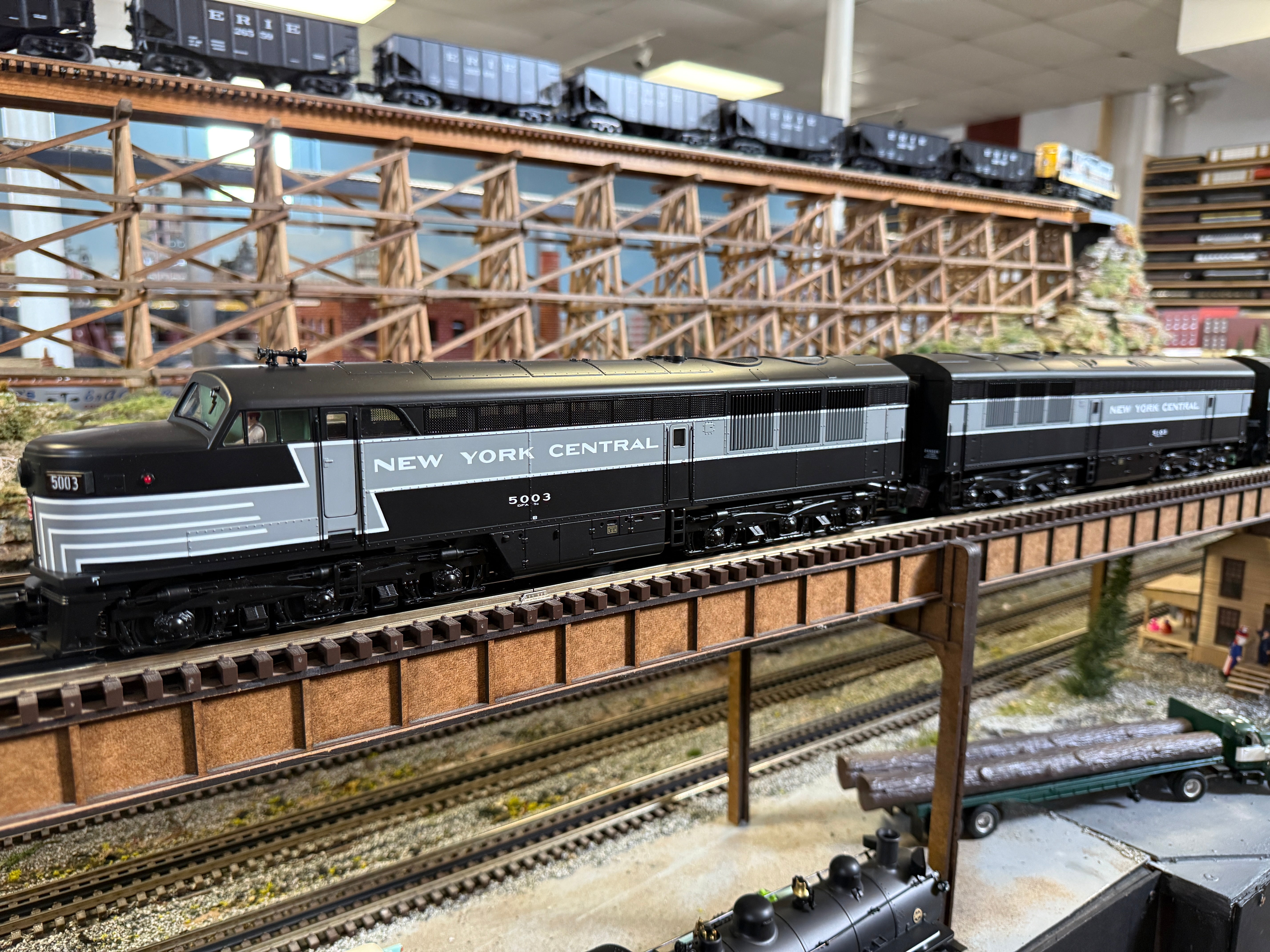 MTH 20-21851-3 - FM Erie Built A Unit Diesel "New York Central" #5003 (Non-Powered)