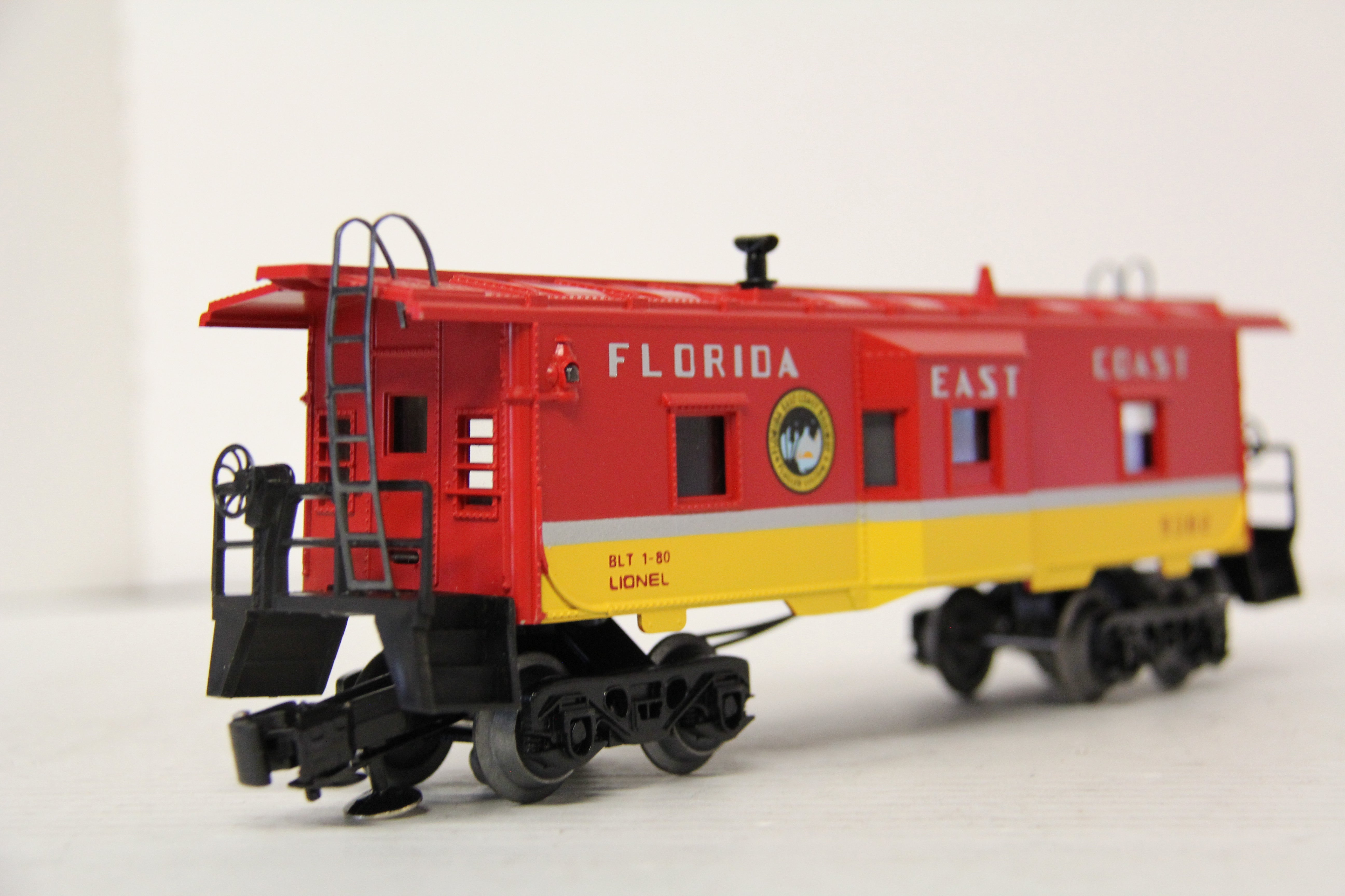 Lionel 6-9382 Florida East Coast Bay Window Caboose-Second hand-M6505